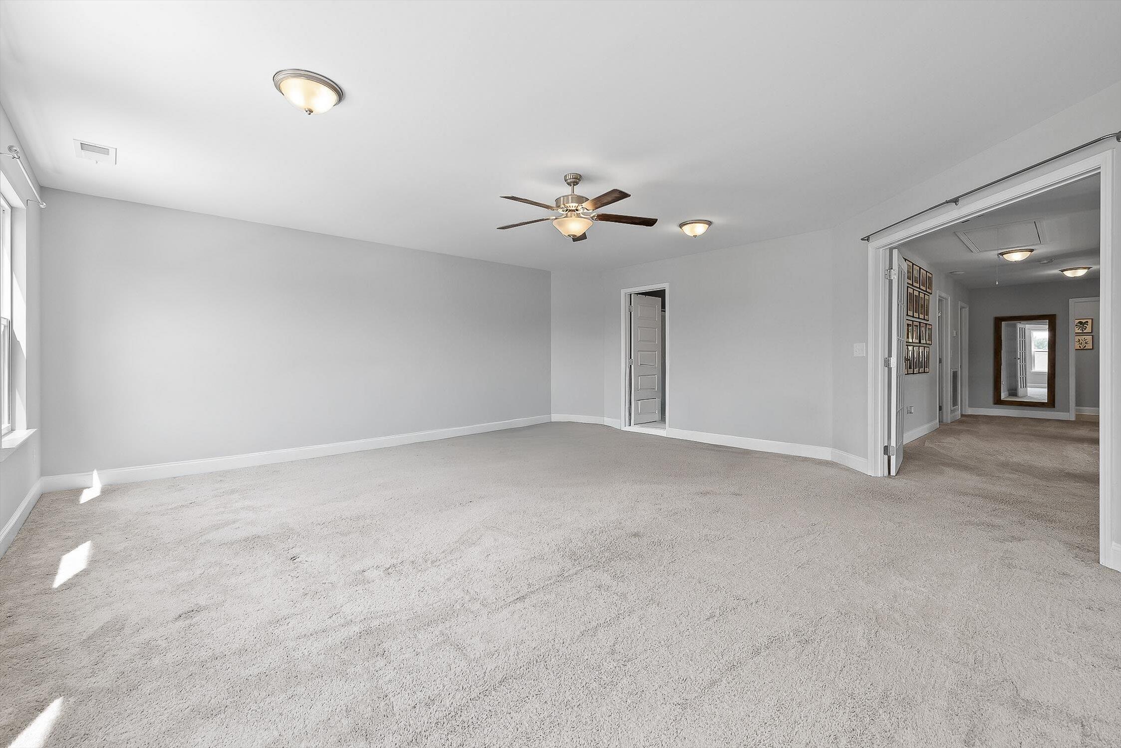 1494 Buttonwood Loop