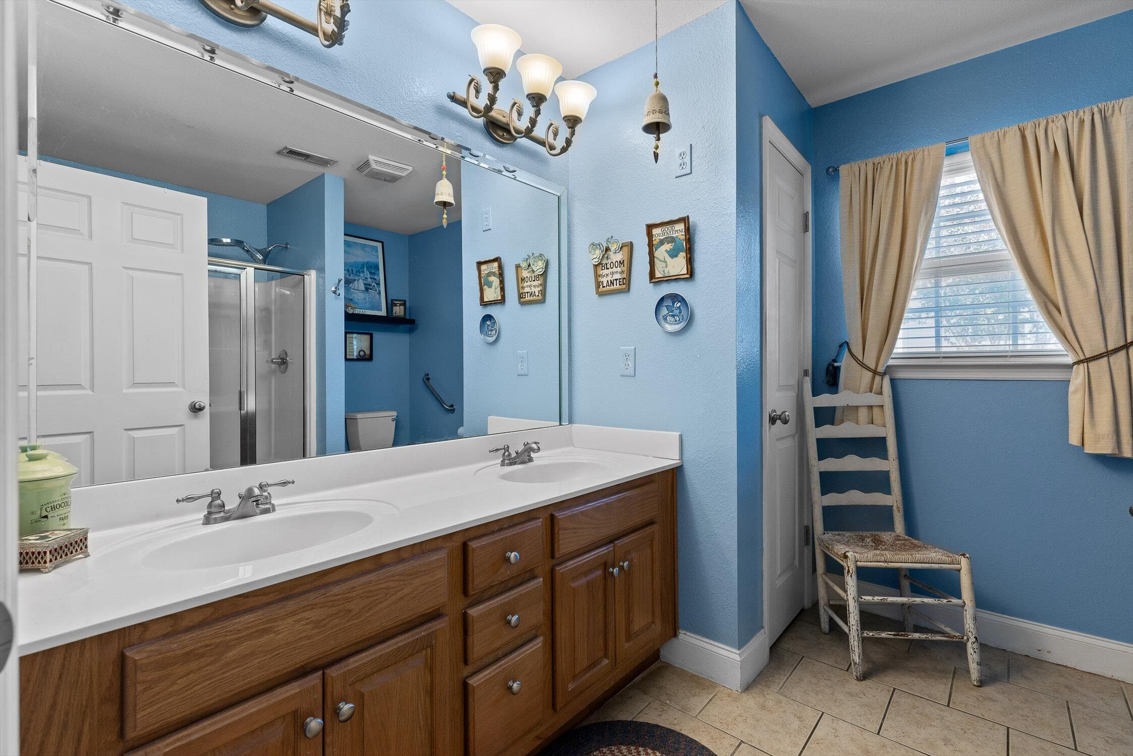 1703 Applebrook Drive