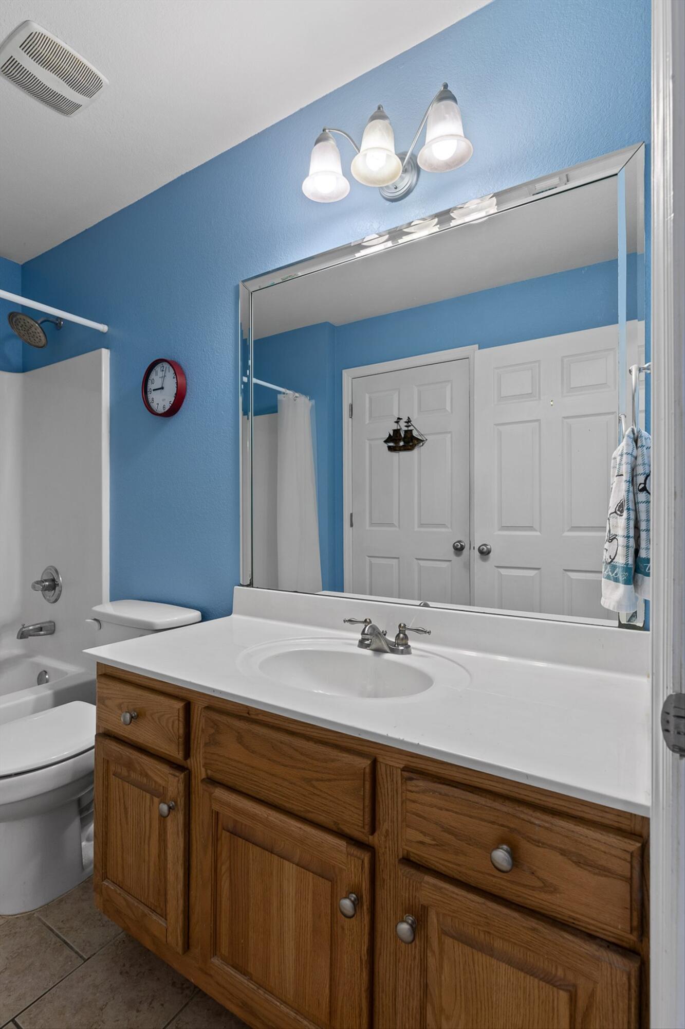 1703 Applebrook Drive