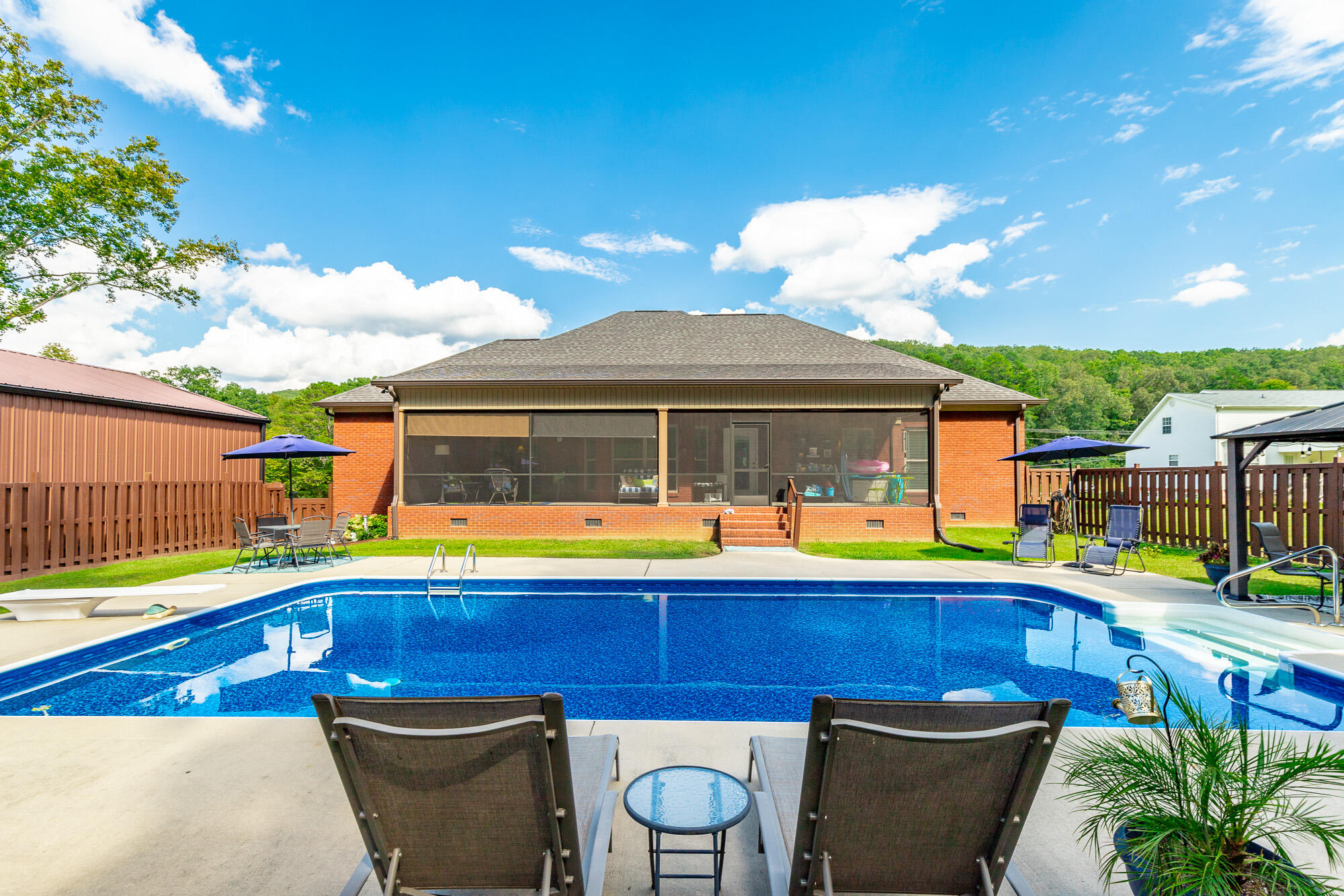 5094 Long Hollow Road