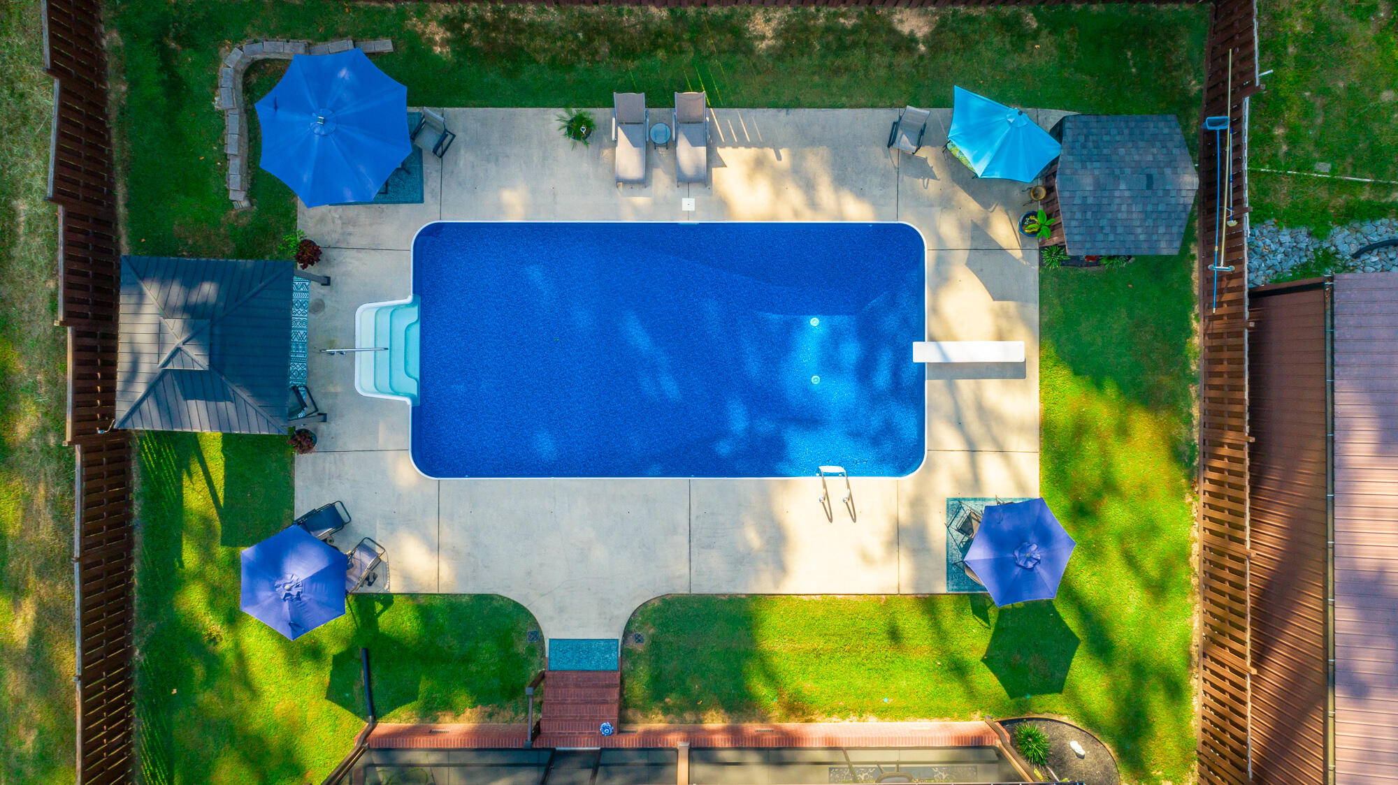 5094 Long Hollow Road