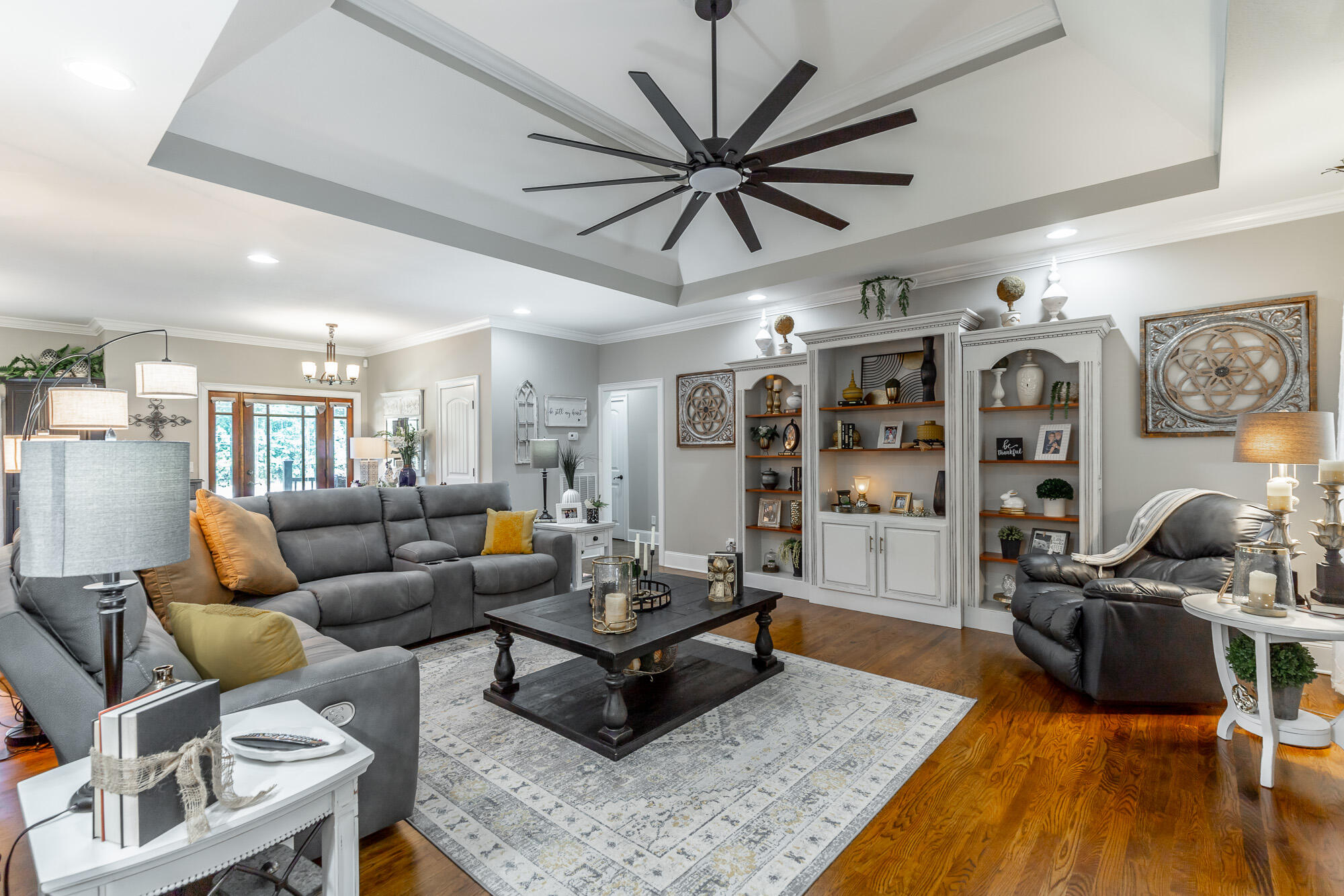 5094 Long Hollow Road