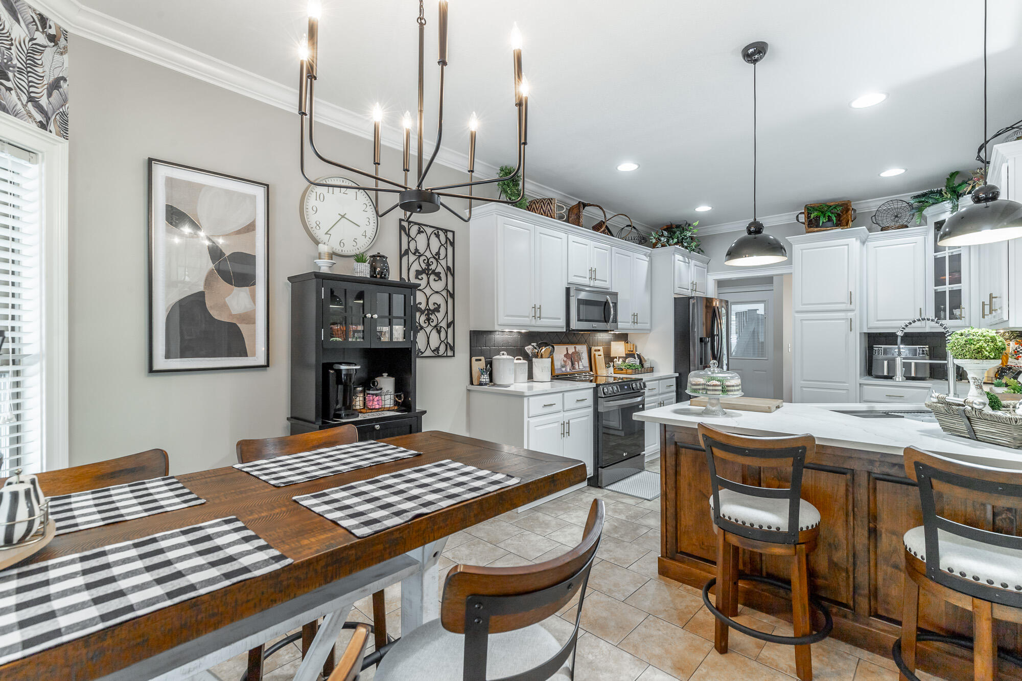 5094 Long Hollow Road