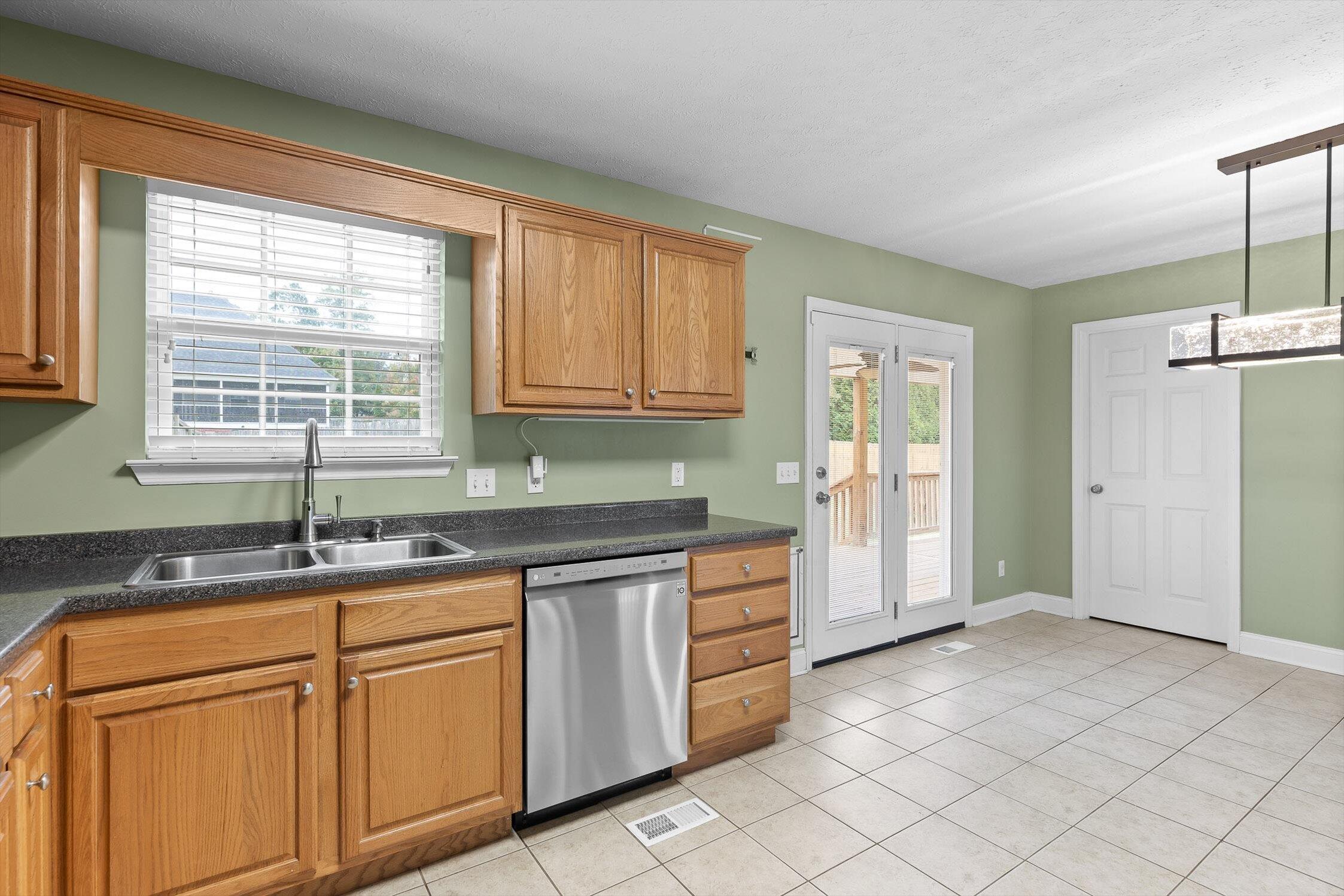 151 Peachtree Circle