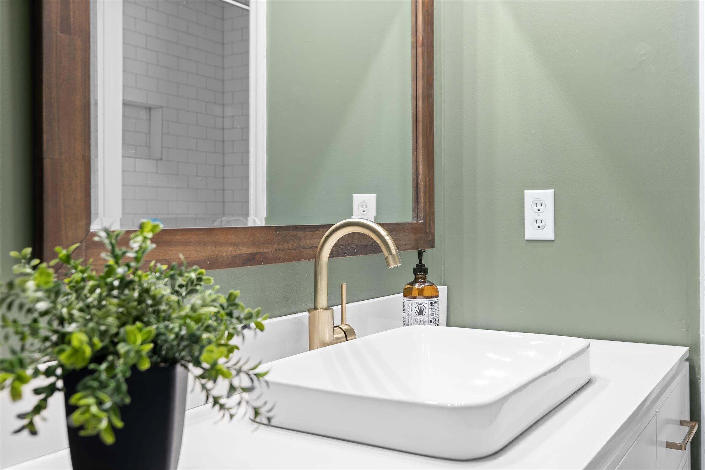 143 Rolling Ridge Drive