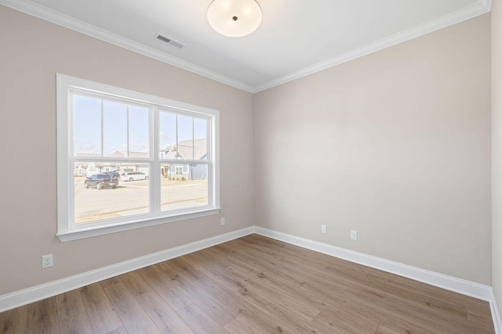8930 Knolling Loop, 31