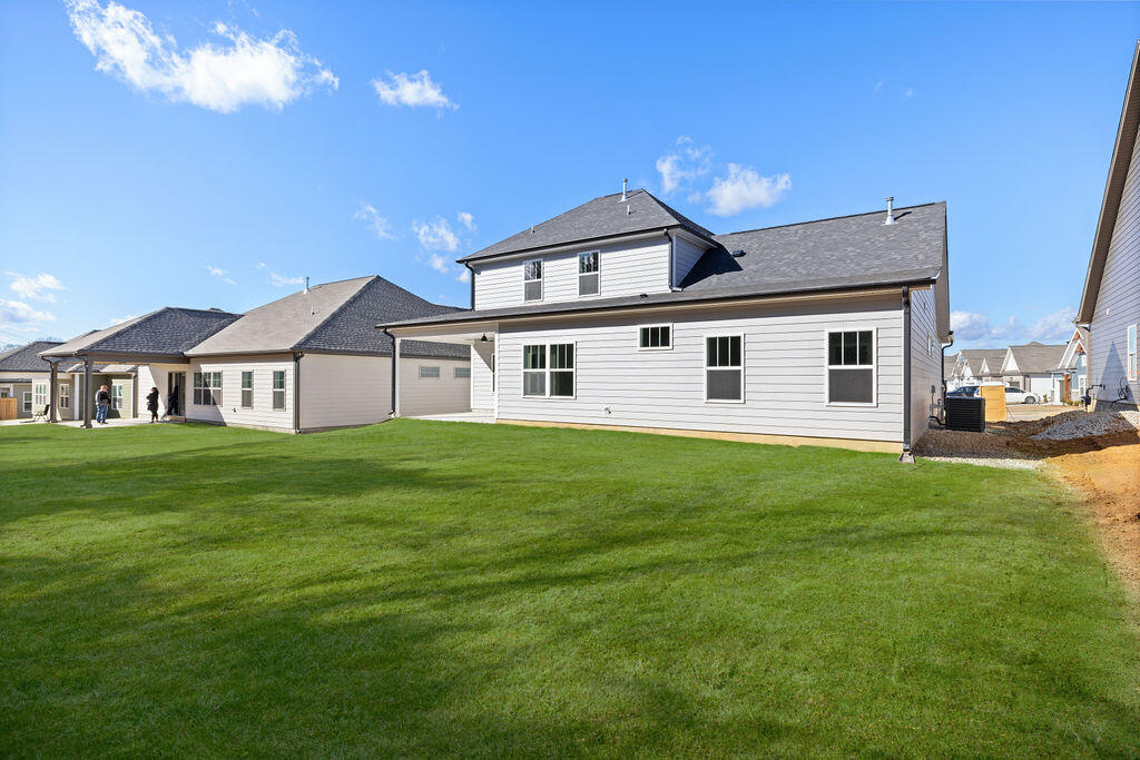 8930 Knolling Loop, 31