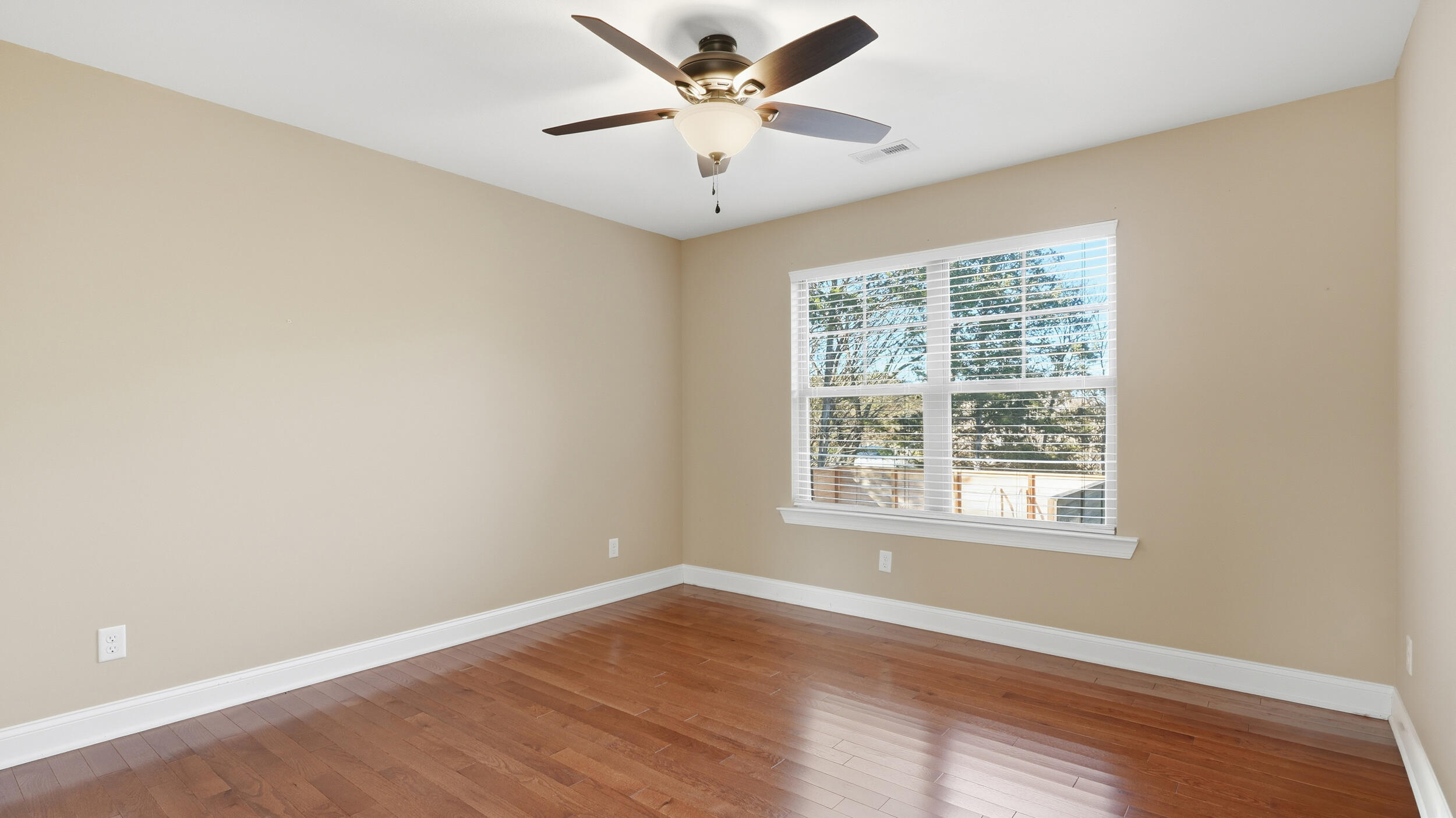 136 Ginger Lake Drive