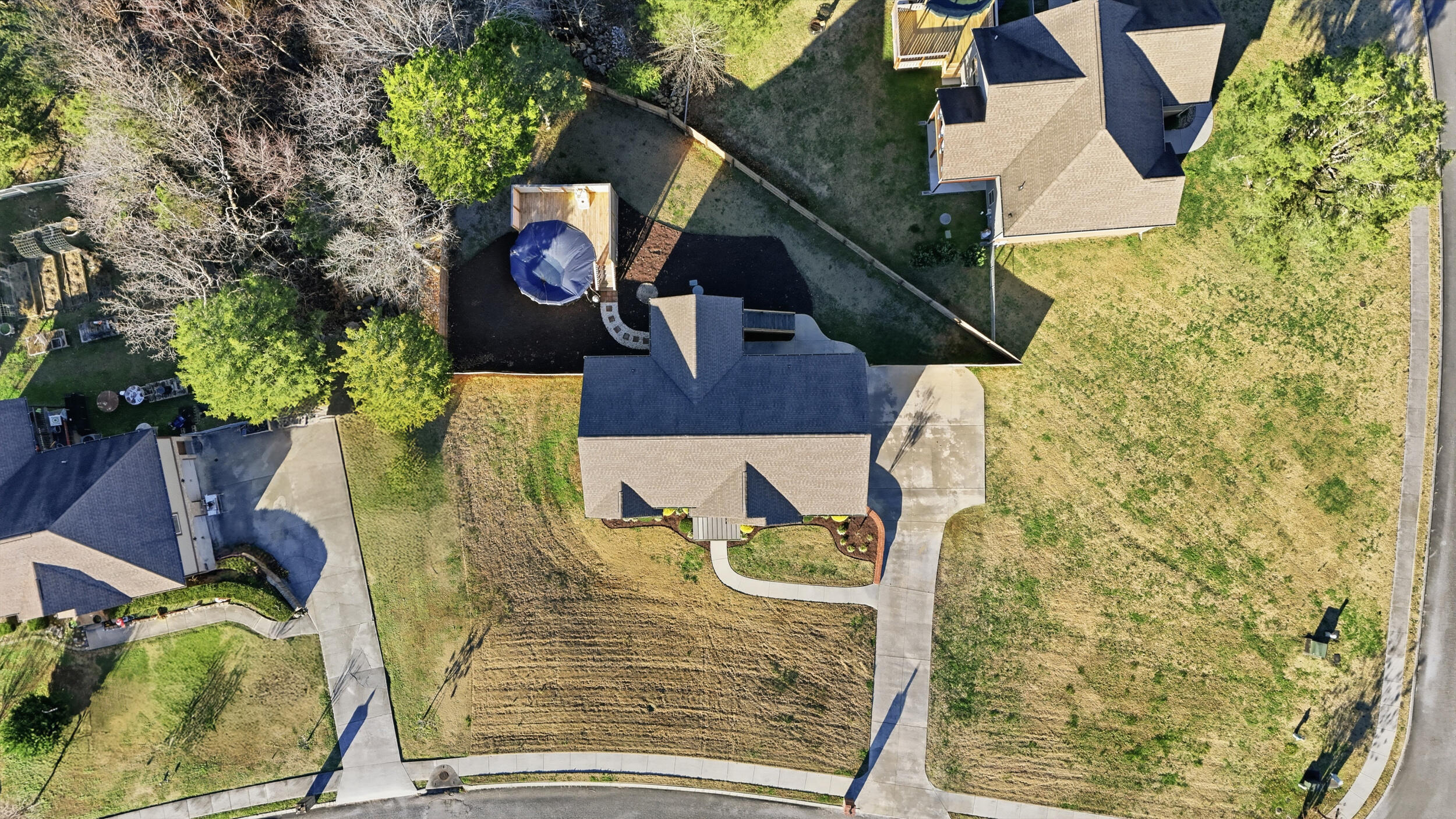 136 Ginger Lake Drive