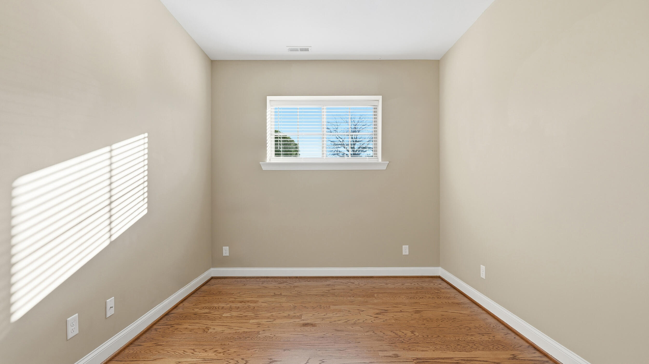 136 Ginger Lake Drive