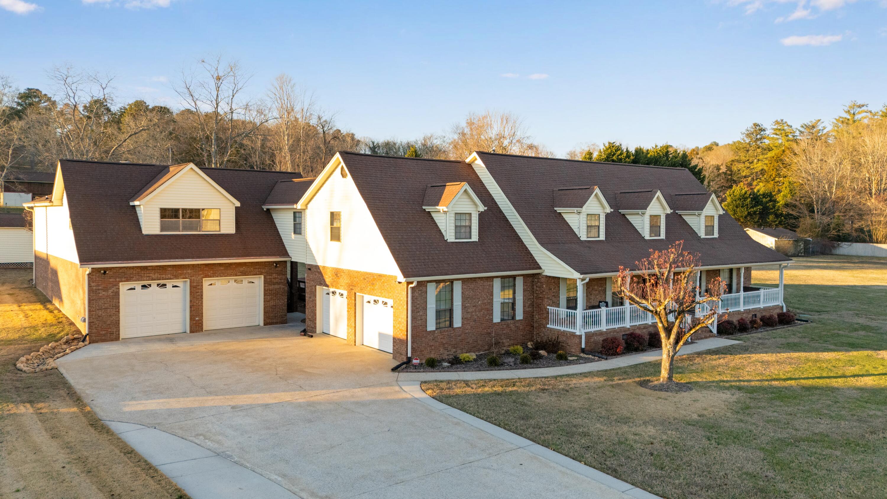9223 Sunny Shore Lane
