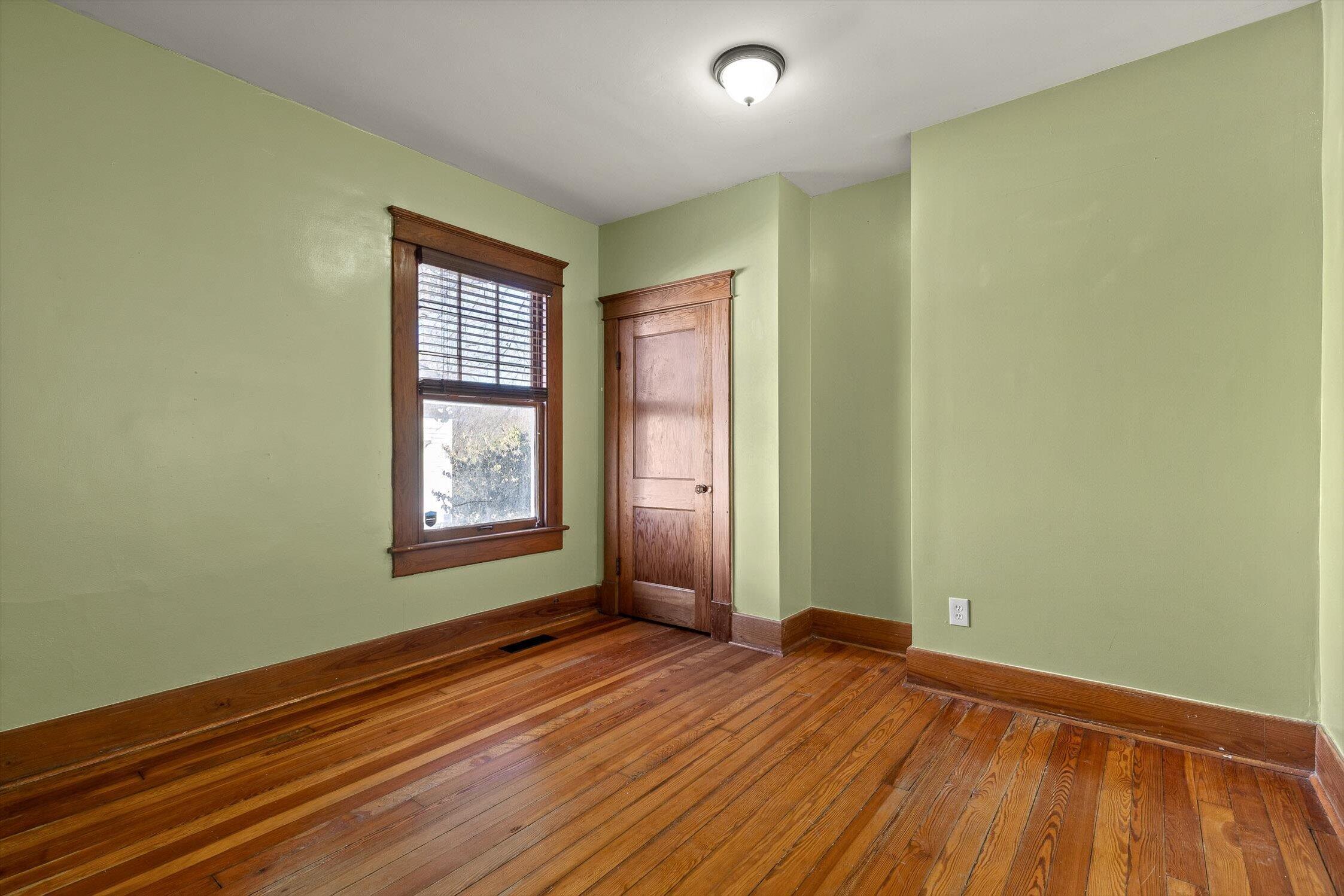 26 N Parkdale Avenue