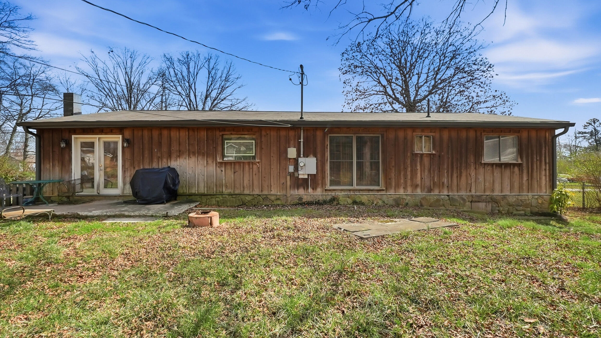 236 Hall Cemetery Road