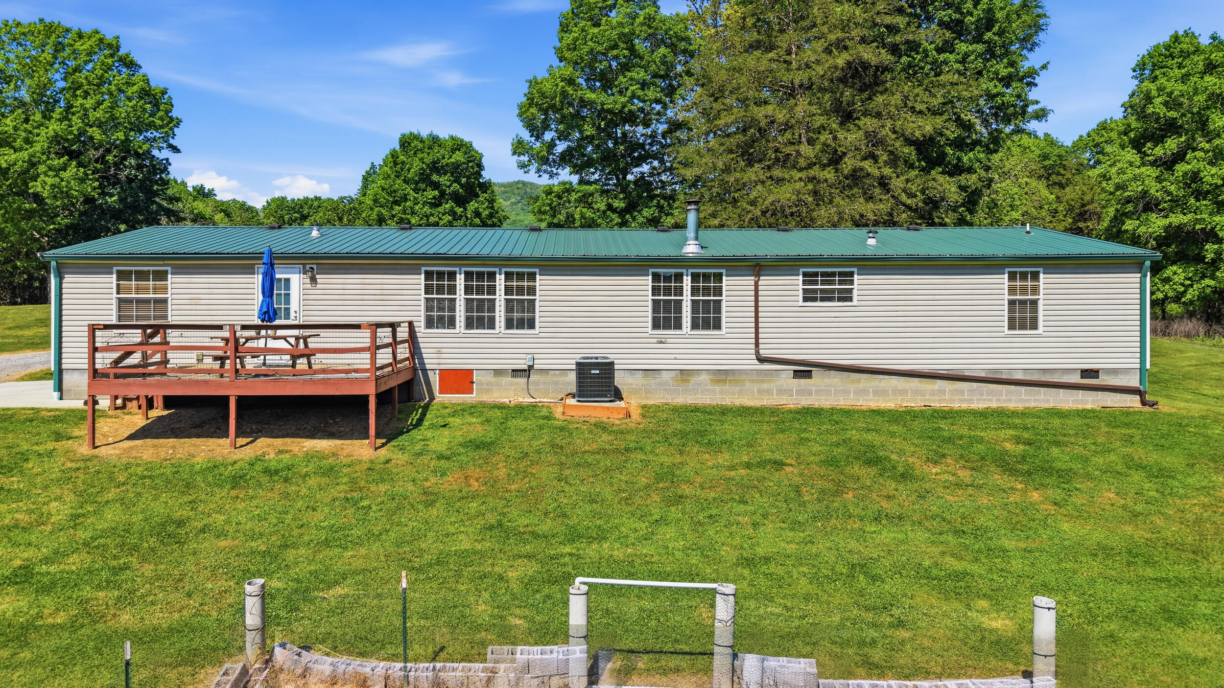 12129 Highway 193