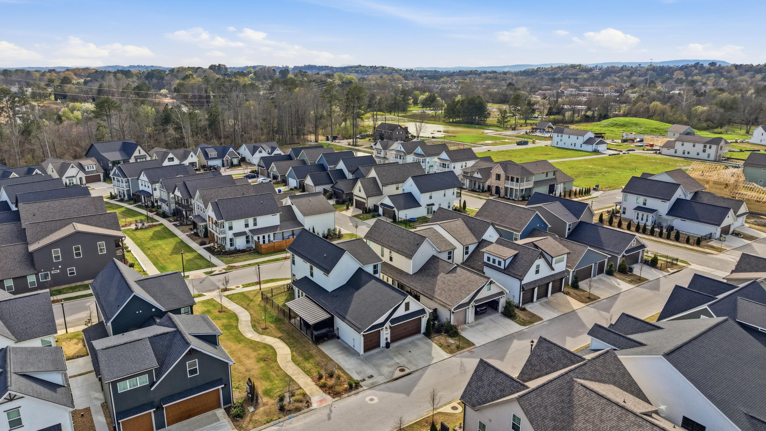 8105 Honeycomb Lane