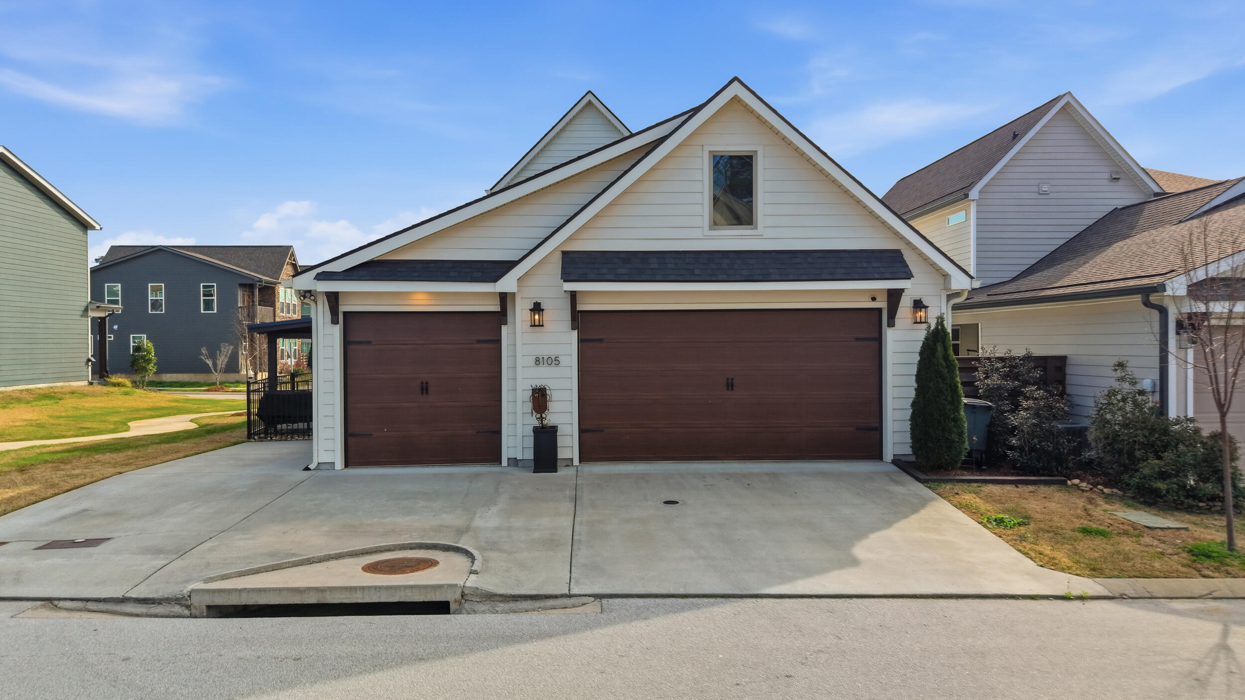 8105 Honeycomb Lane