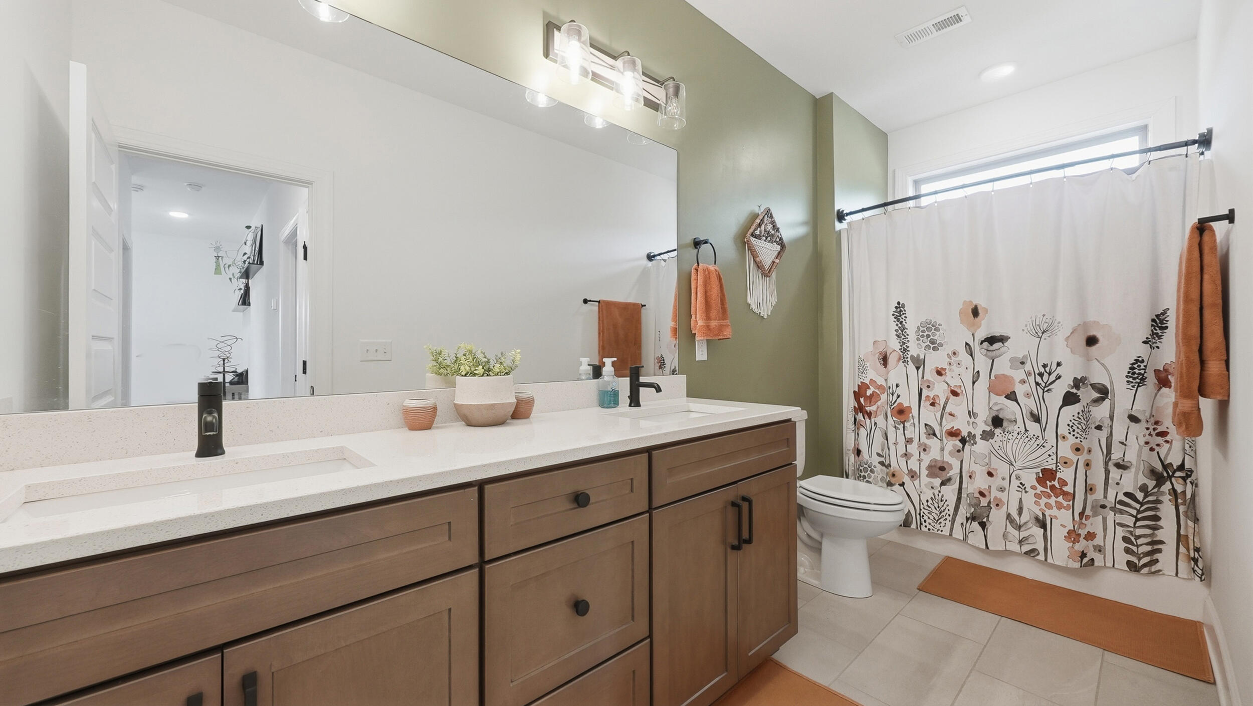 8105 Honeycomb Lane