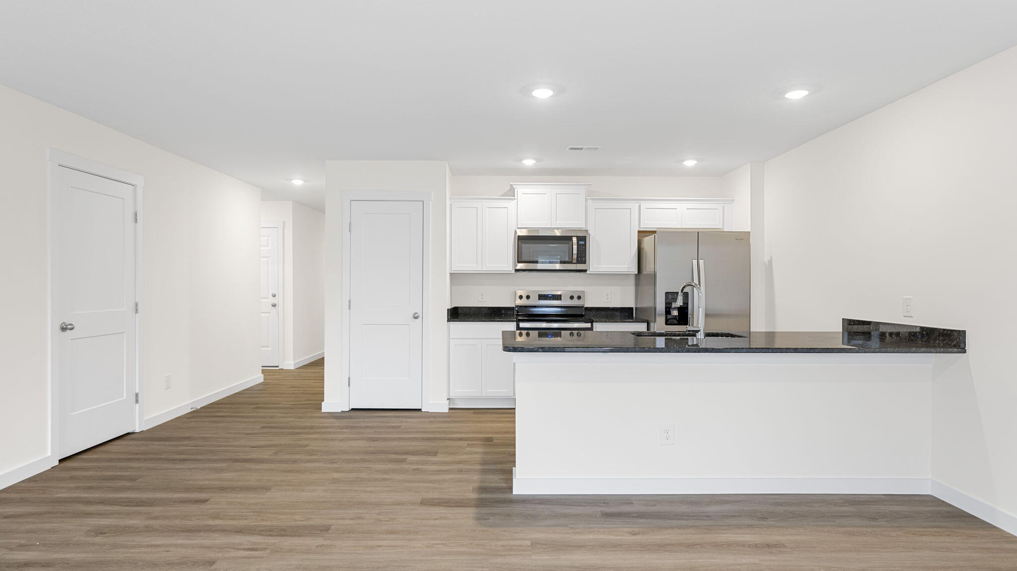 10701 Prairie Lake Dr
