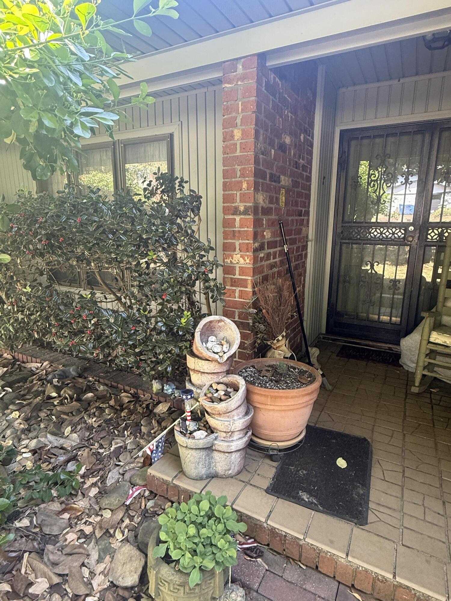 5023 Mimosa Trail