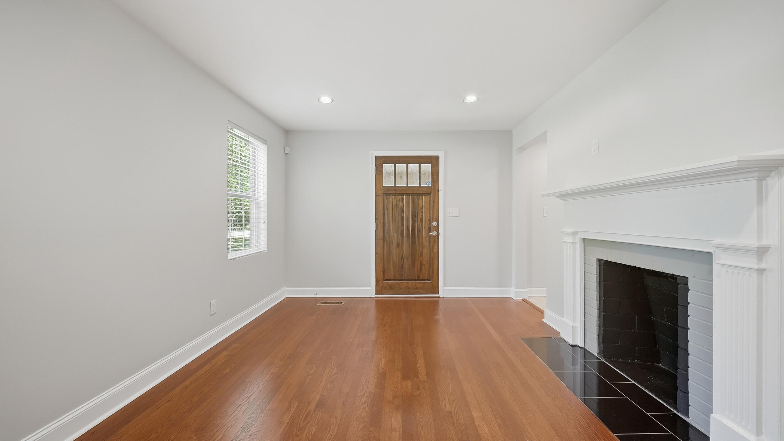 706 Lupton Drive