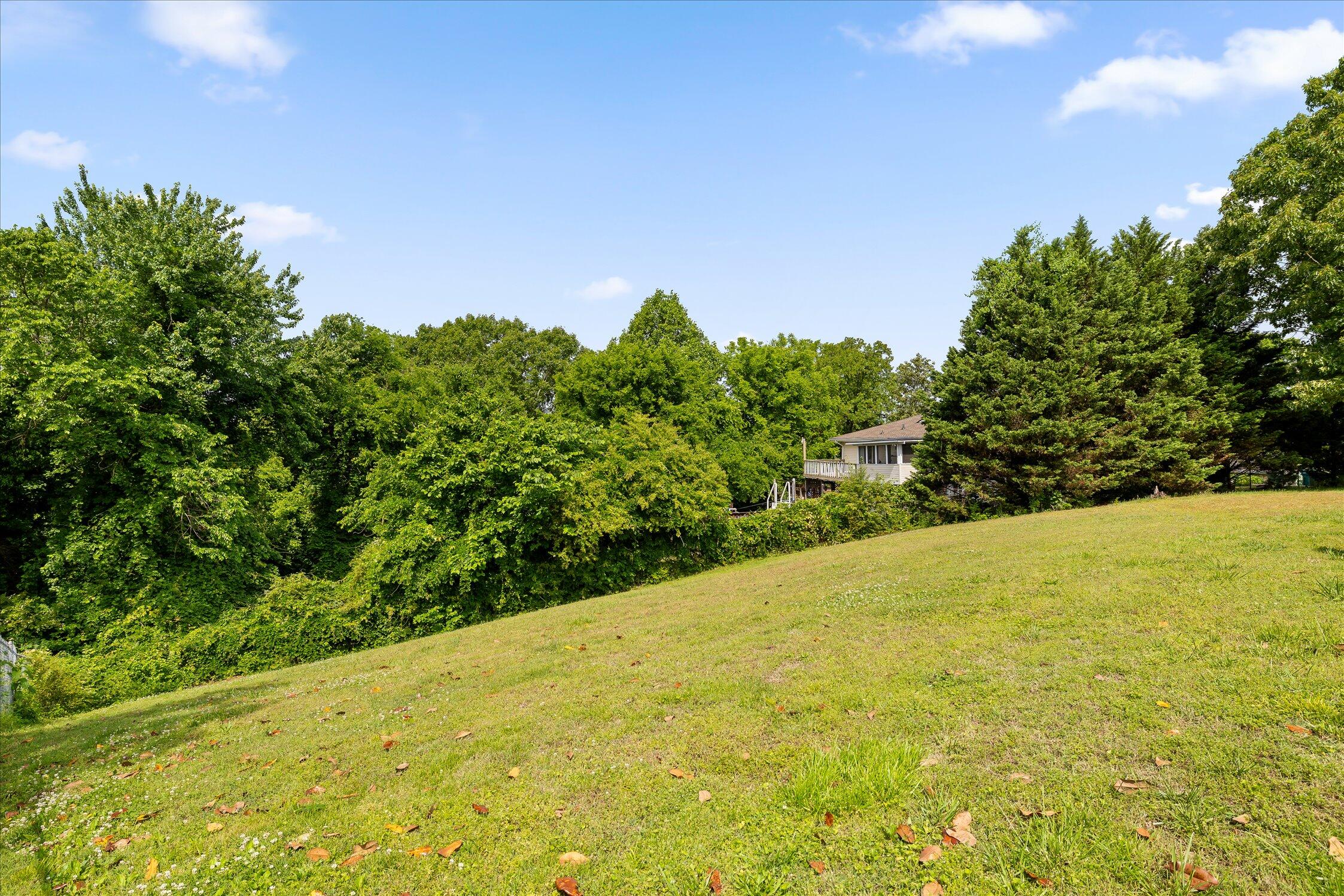 3600 Lake Vista Drive