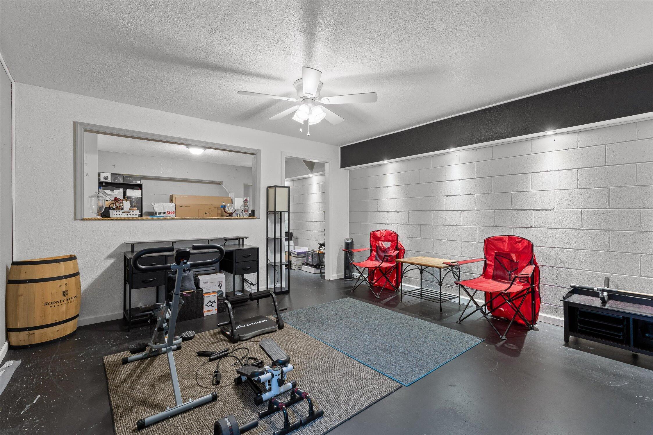 5938 Winnipeg Court