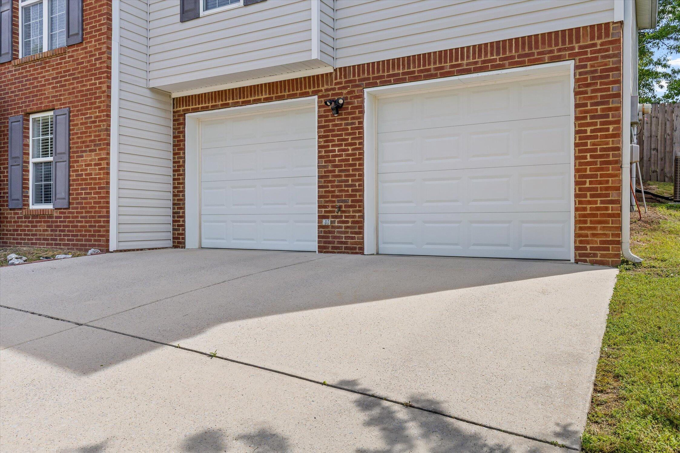 5938 Winnipeg Court