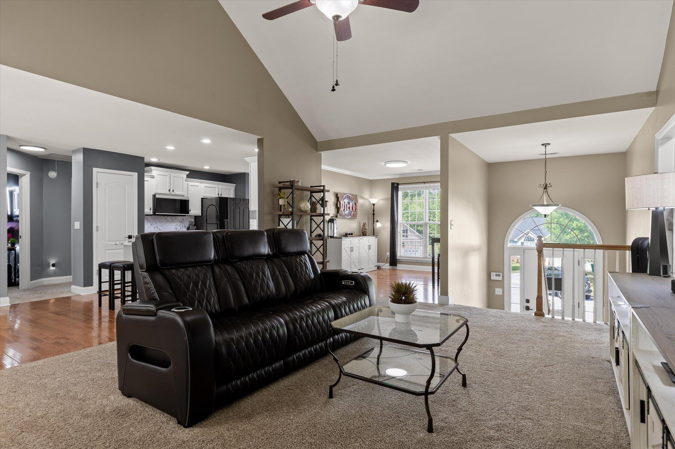 5938 Winnipeg Court
