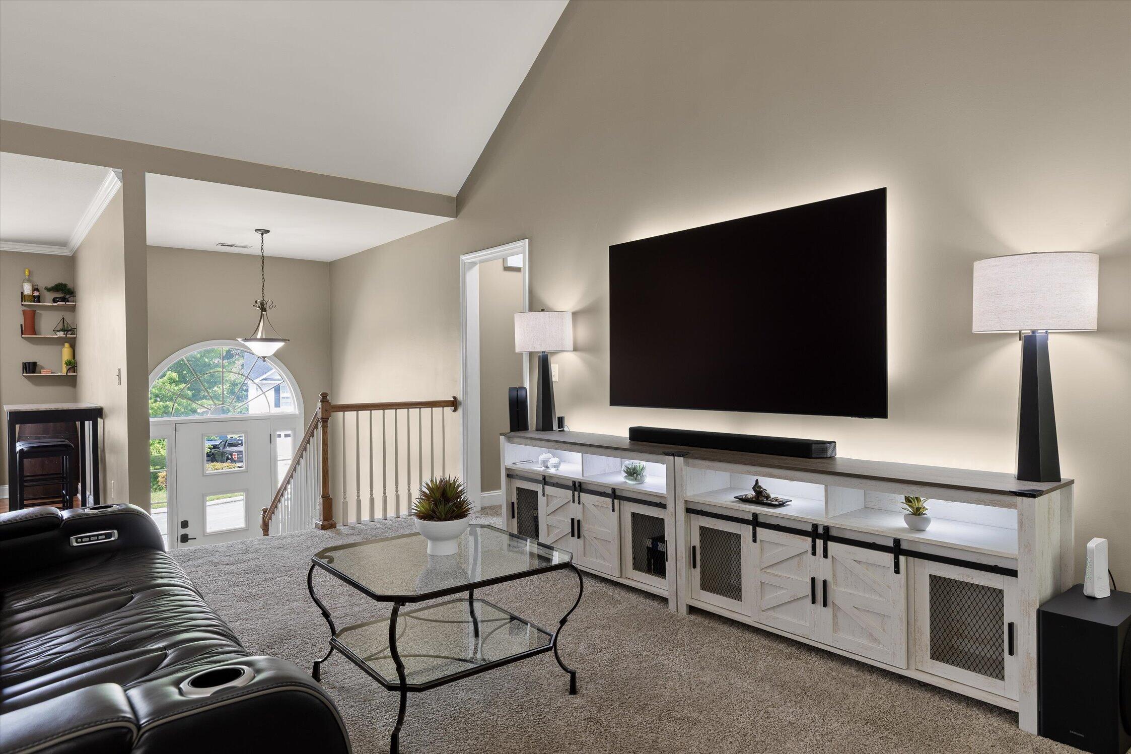 5938 Winnipeg Court