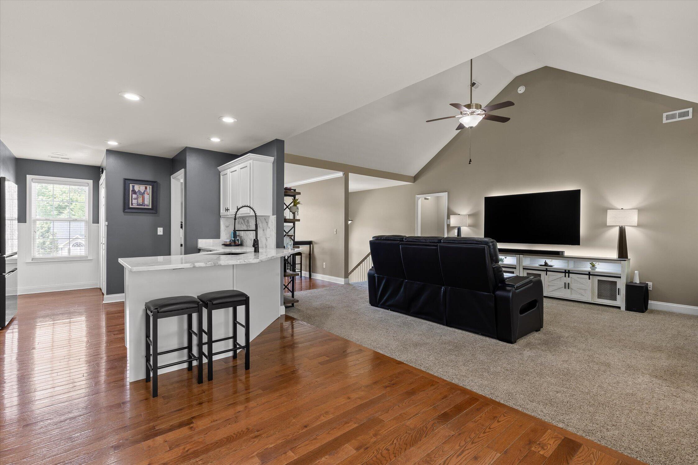 5938 Winnipeg Court