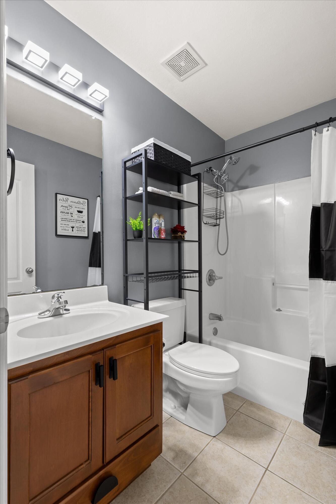5938 Winnipeg Court