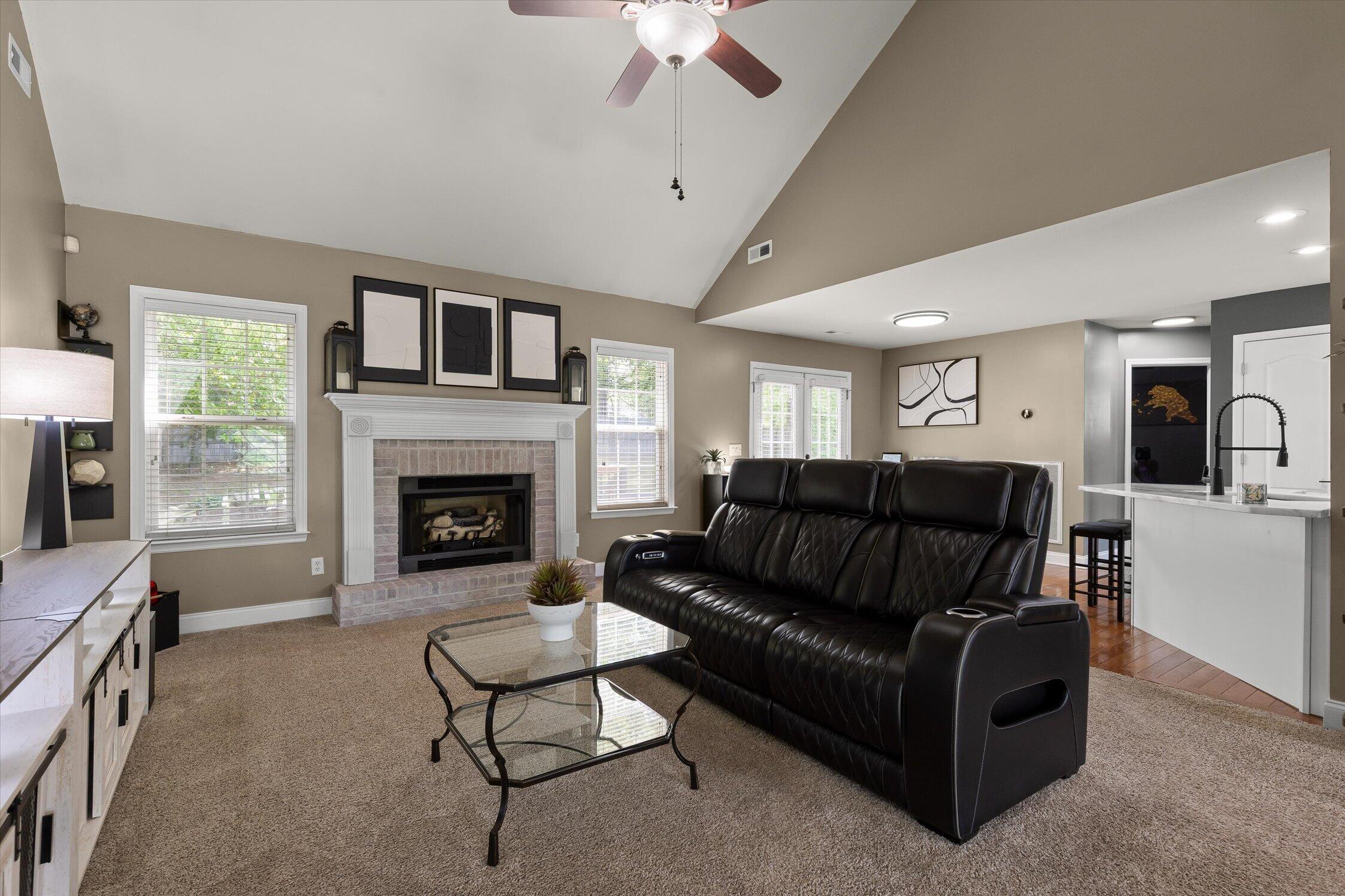 5938 Winnipeg Court