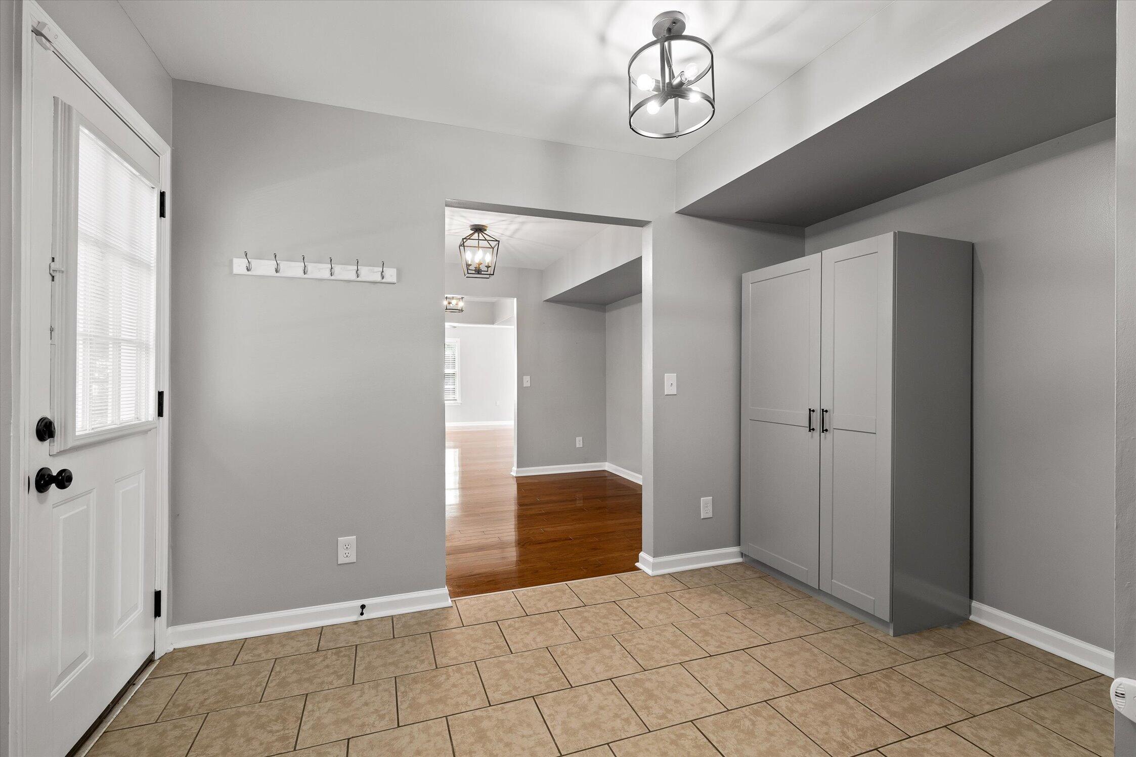 7445 Summertown Court