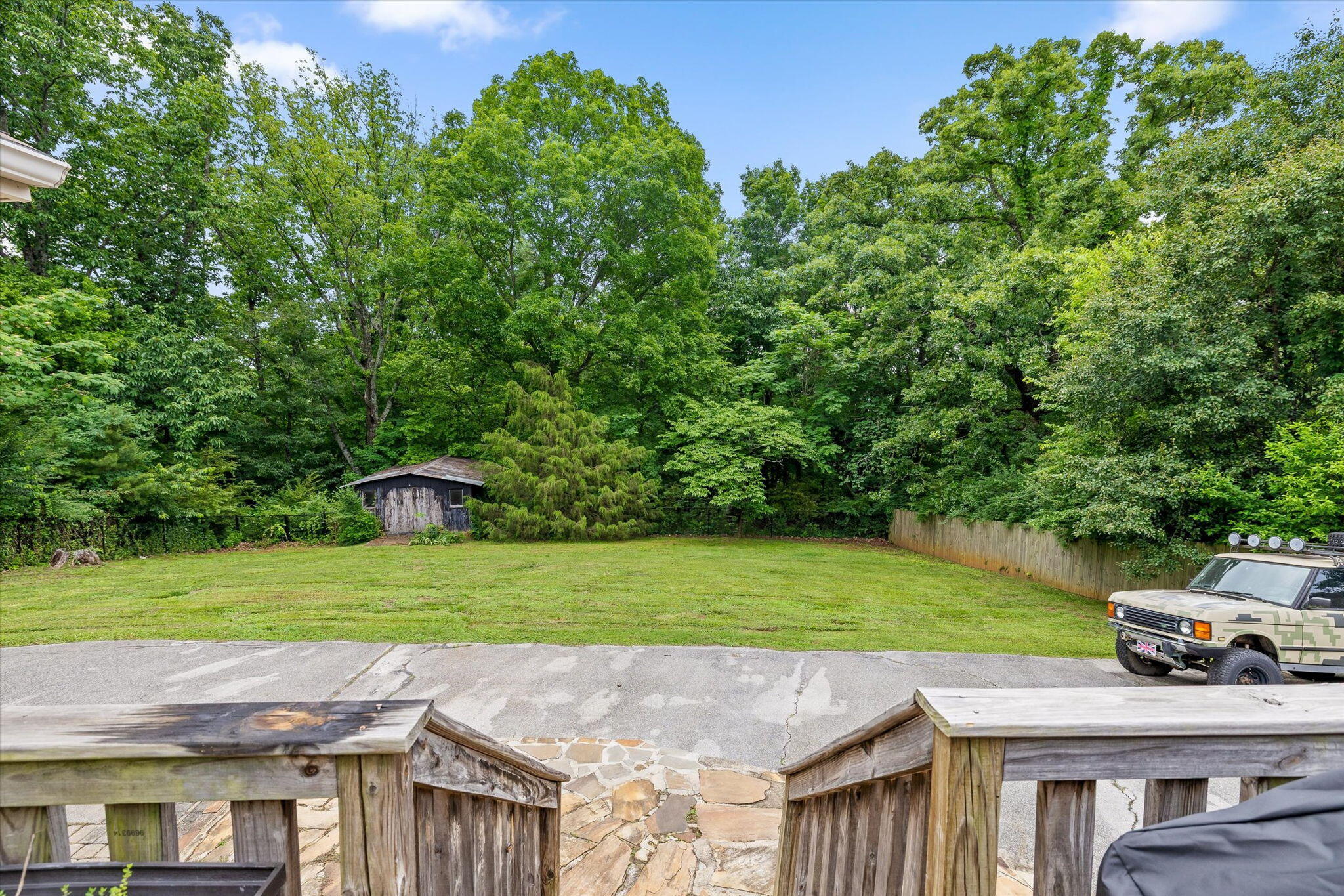 5646 Crestview Drive