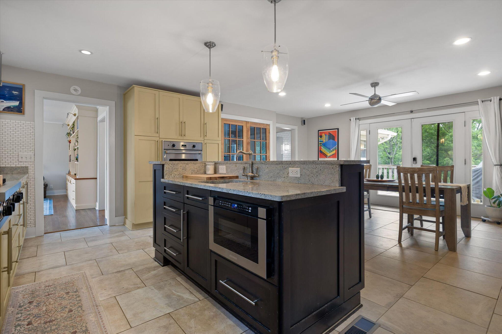 5646 Crestview Drive