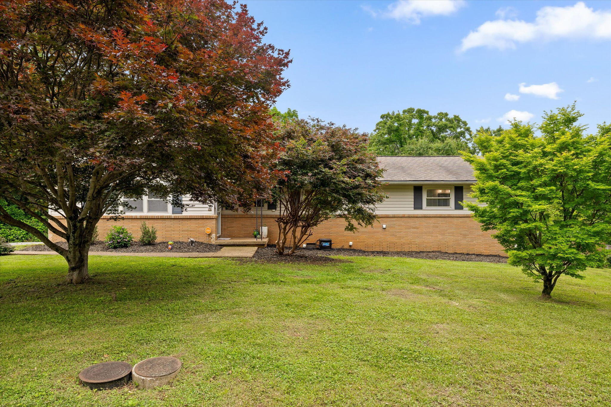 5646 Crestview Drive