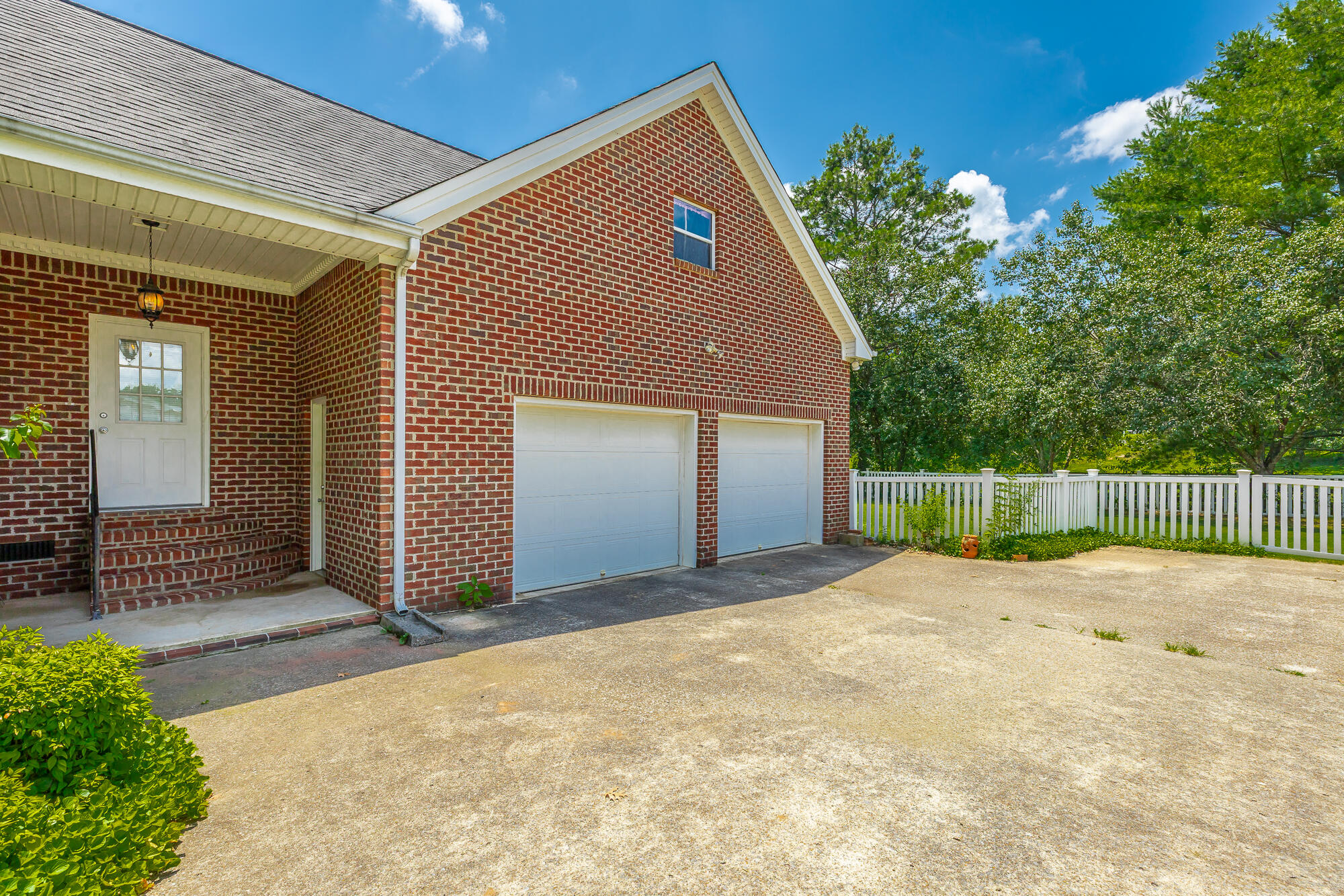8309 Heron Circle
