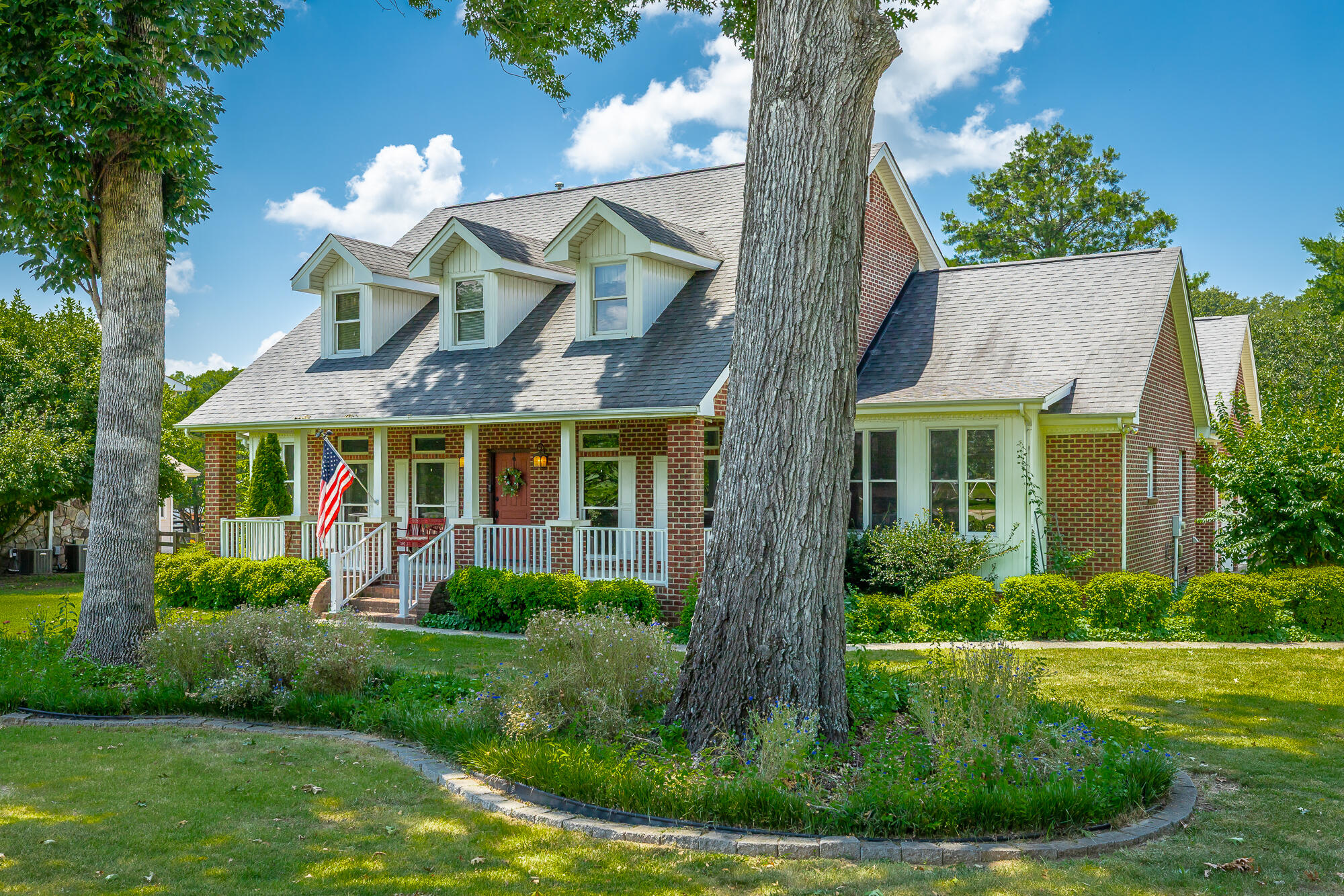 8309 Heron Circle
