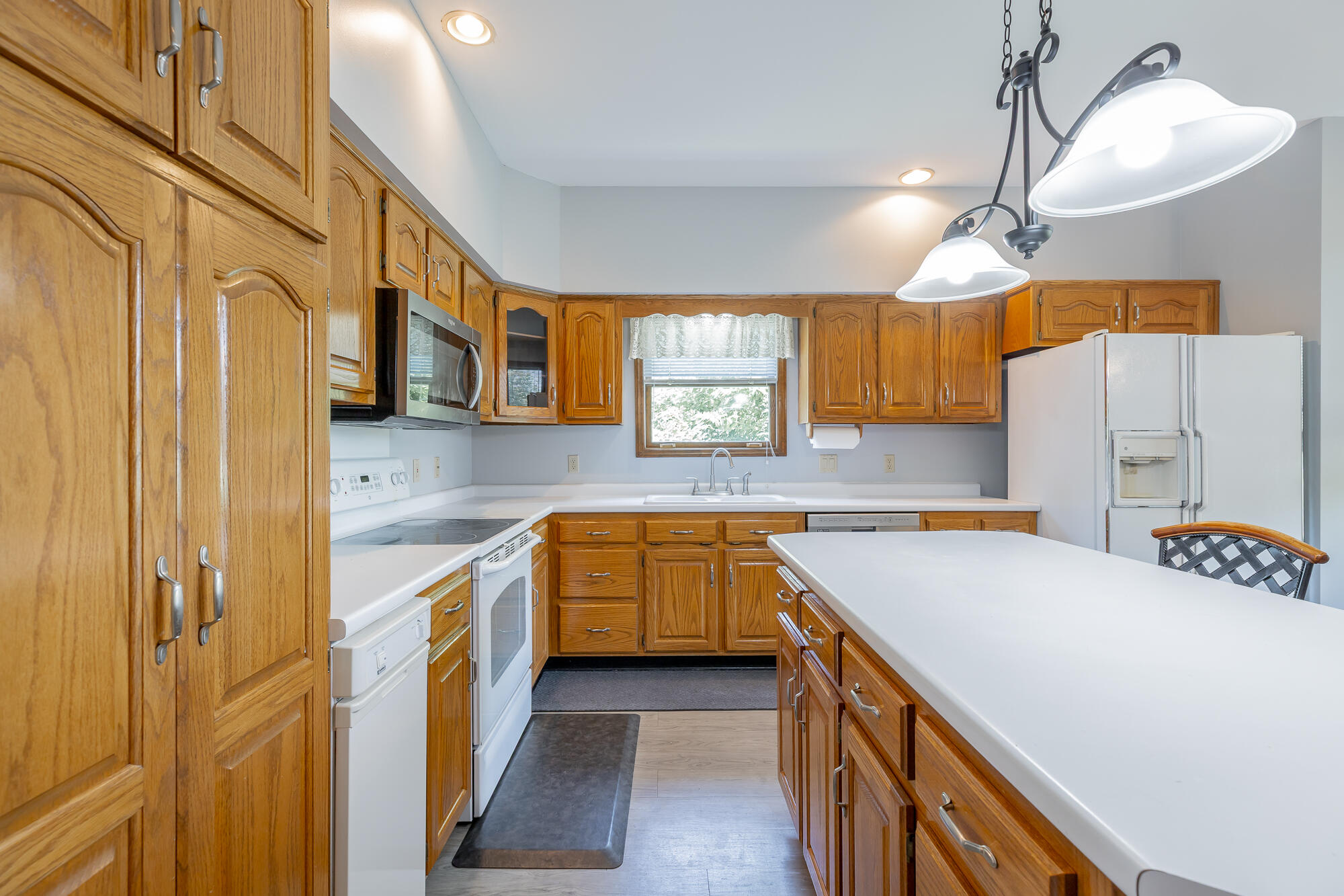 8309 Heron Circle