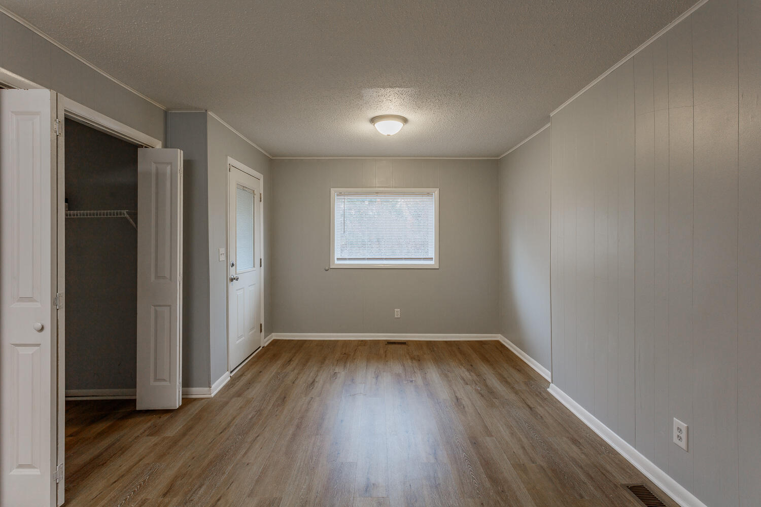2806 Silverdale Road