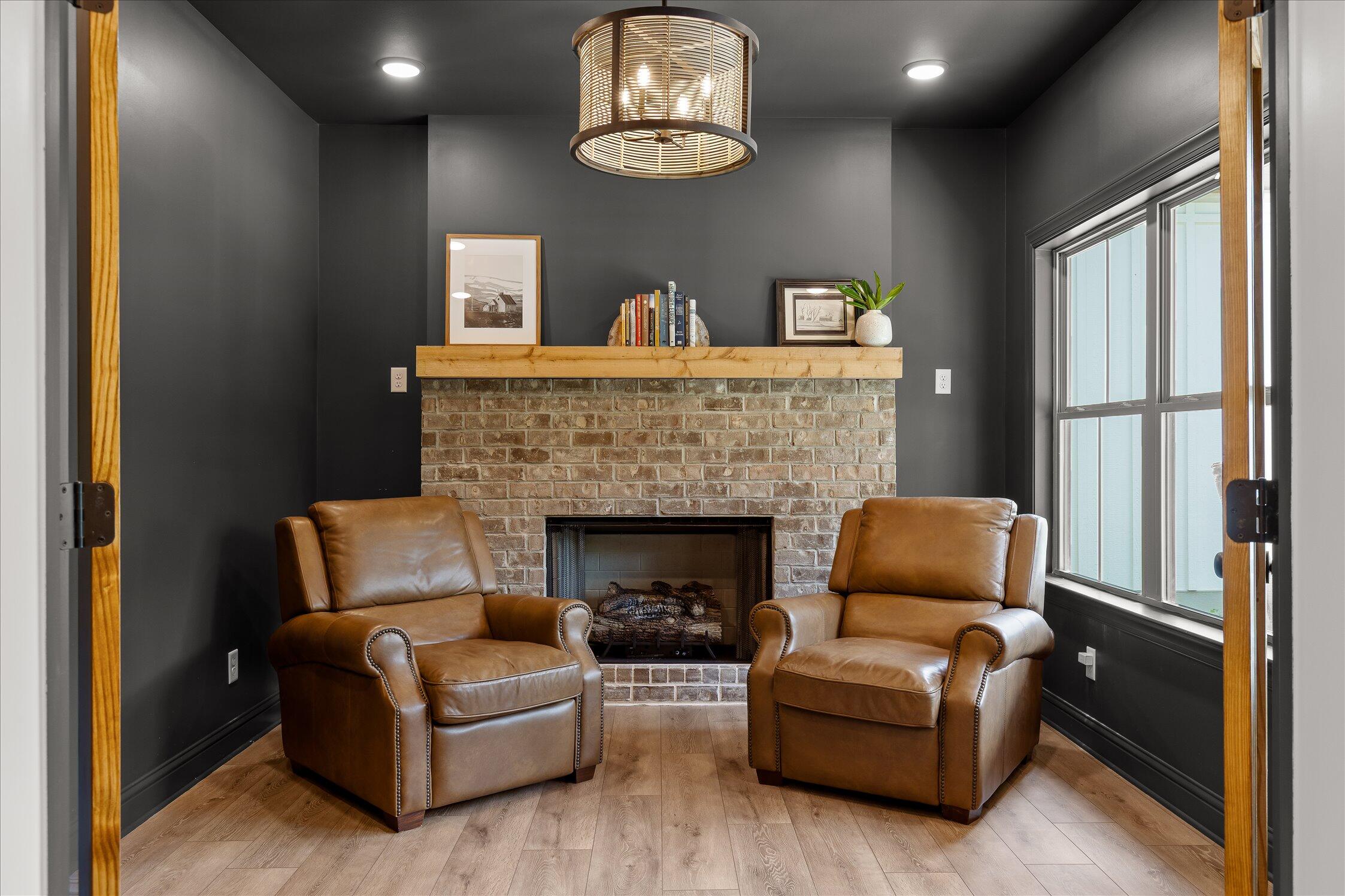 7505 Island Manor Drive