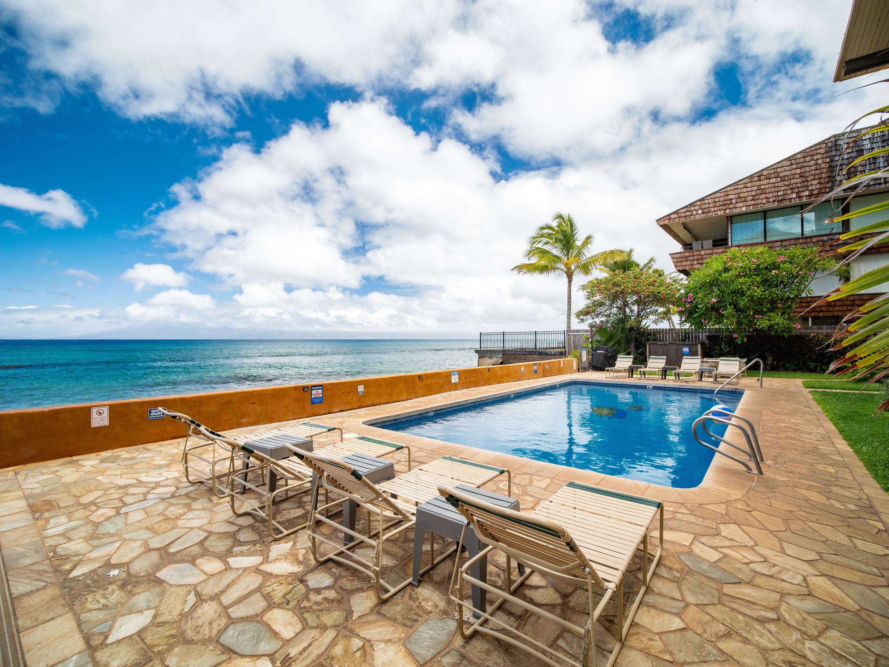 3723 Lower Honoapiilani Rd Unit: 104