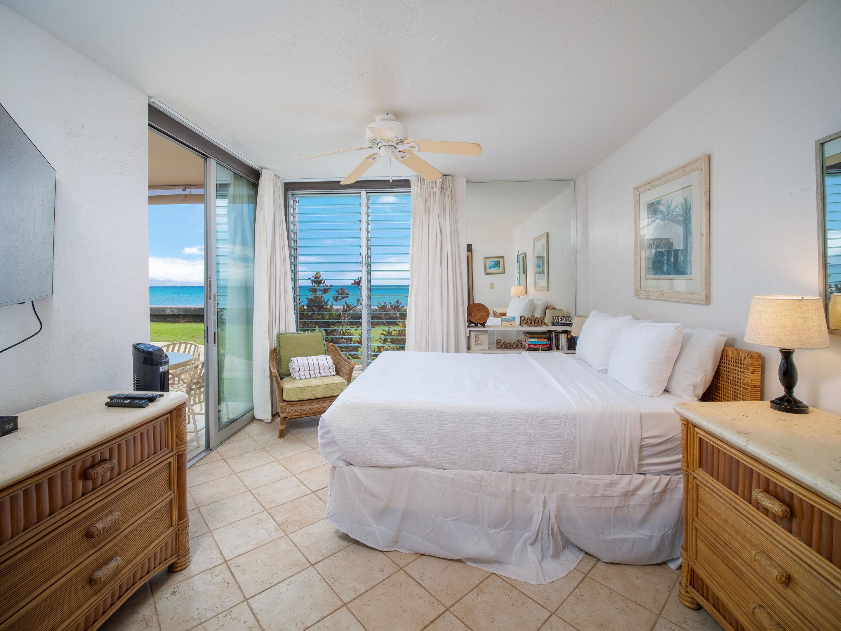 3723 Lower Honoapiilani Rd Unit: 104
