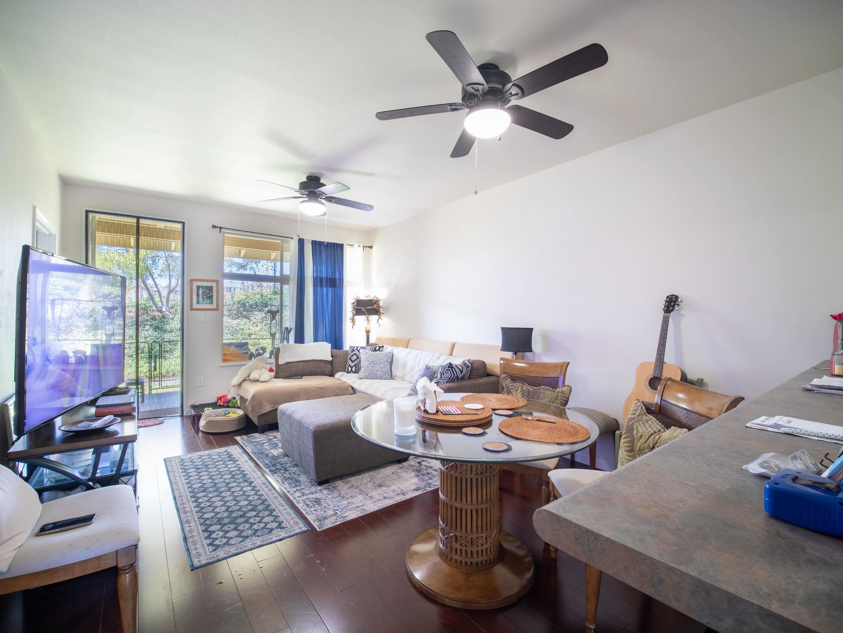 127 Hoowaiwai Loop Unit: 2002