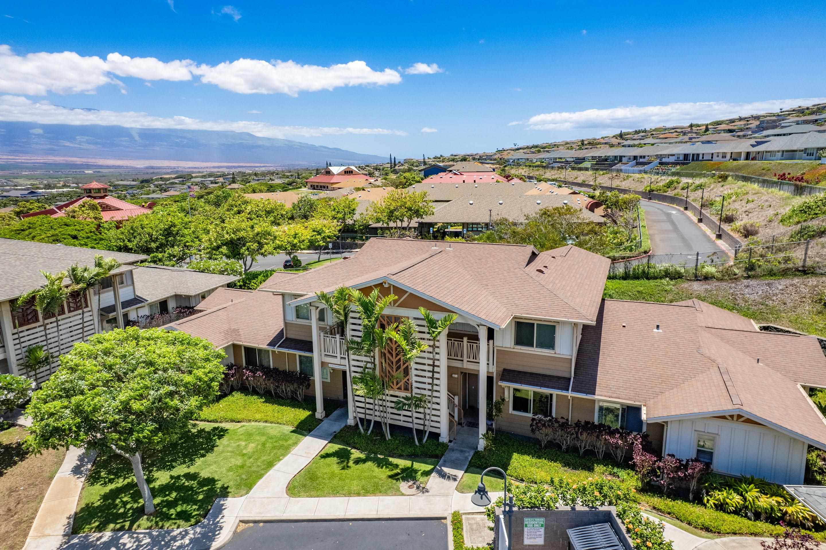 127 Hoowaiwai Loop Unit: 2002