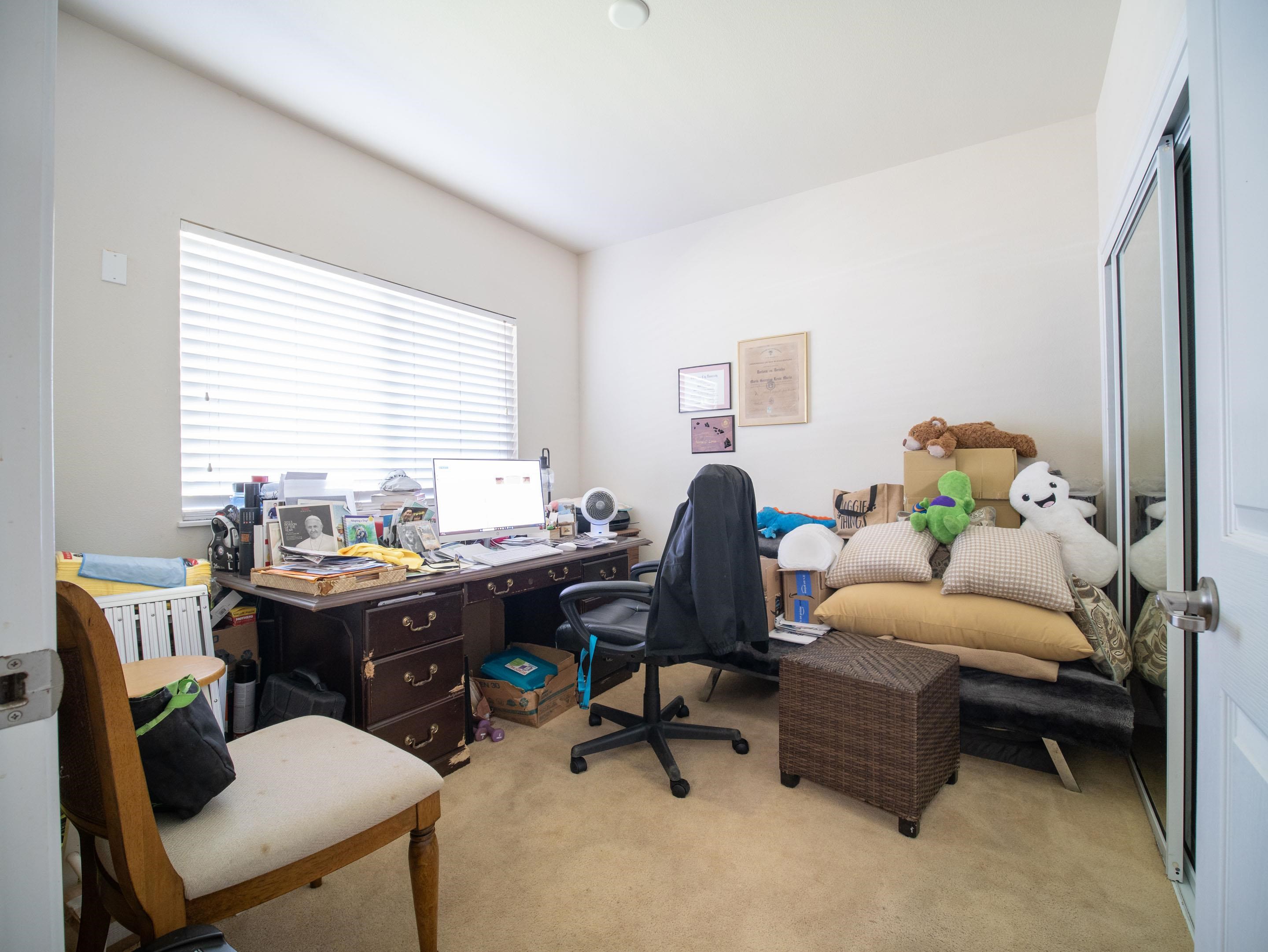 127 Hoowaiwai Loop Unit: 2002