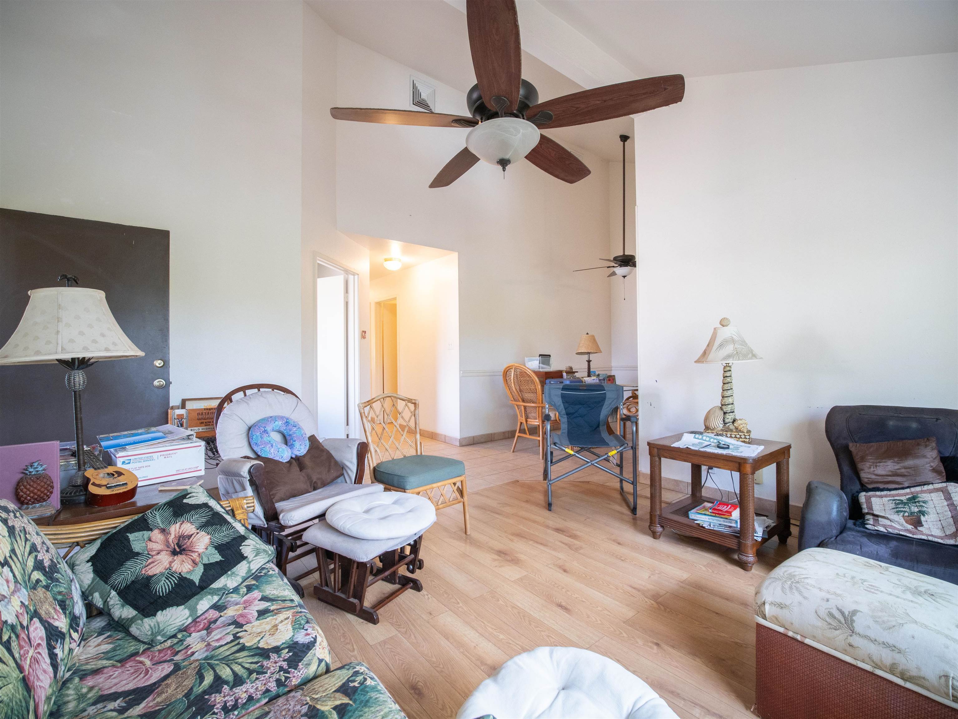 15 Kulanihakoi St Unit: 1H