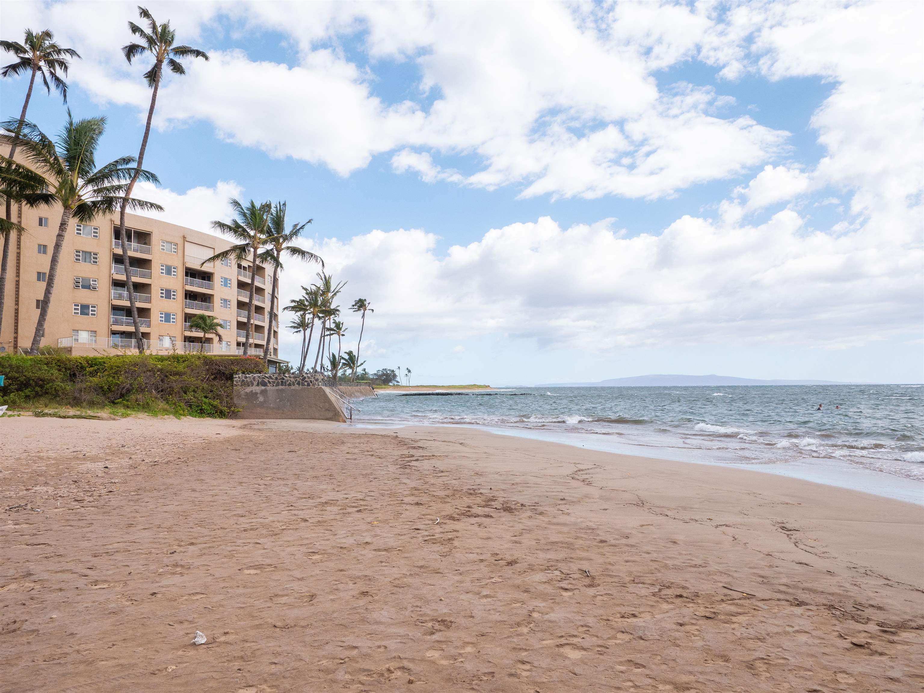 15 Kulanihakoi St Unit: 1H