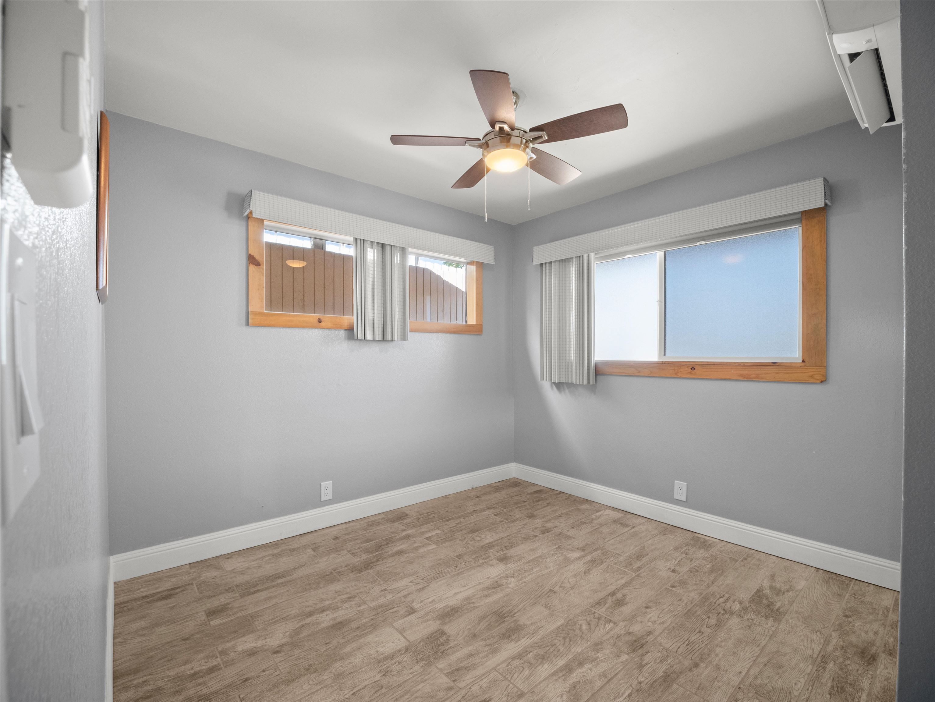 850 Makaala Dr