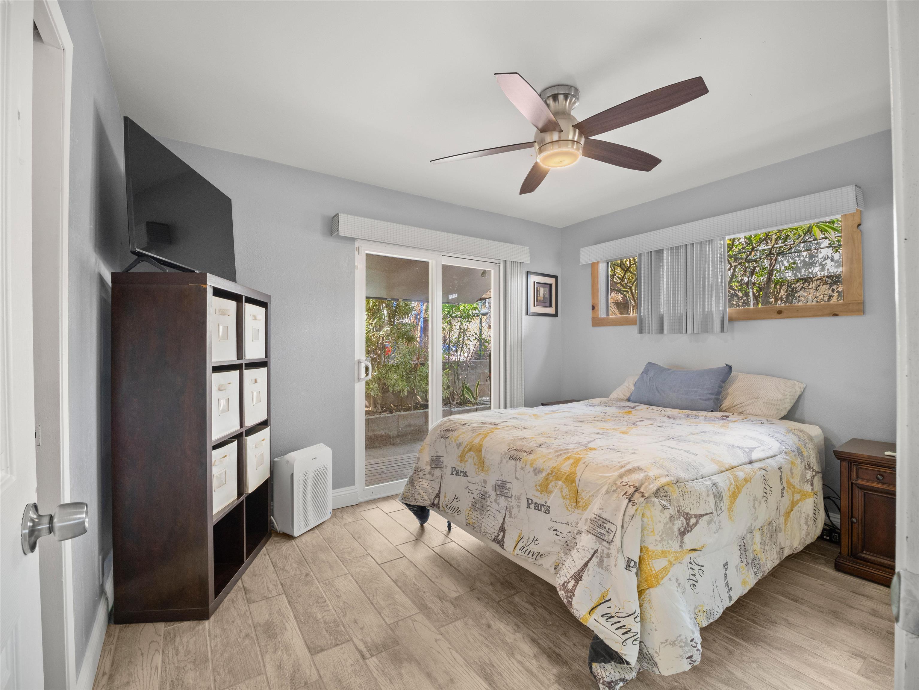 850 Makaala Dr